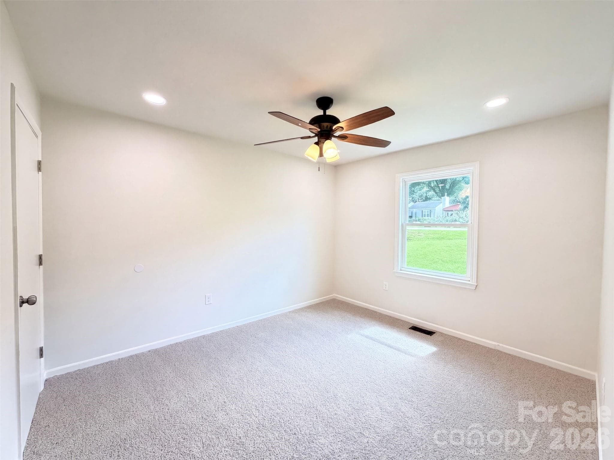 Single Family Residence at 8332 Clear Meadow Lane, Charlotte, photo 10 of 15