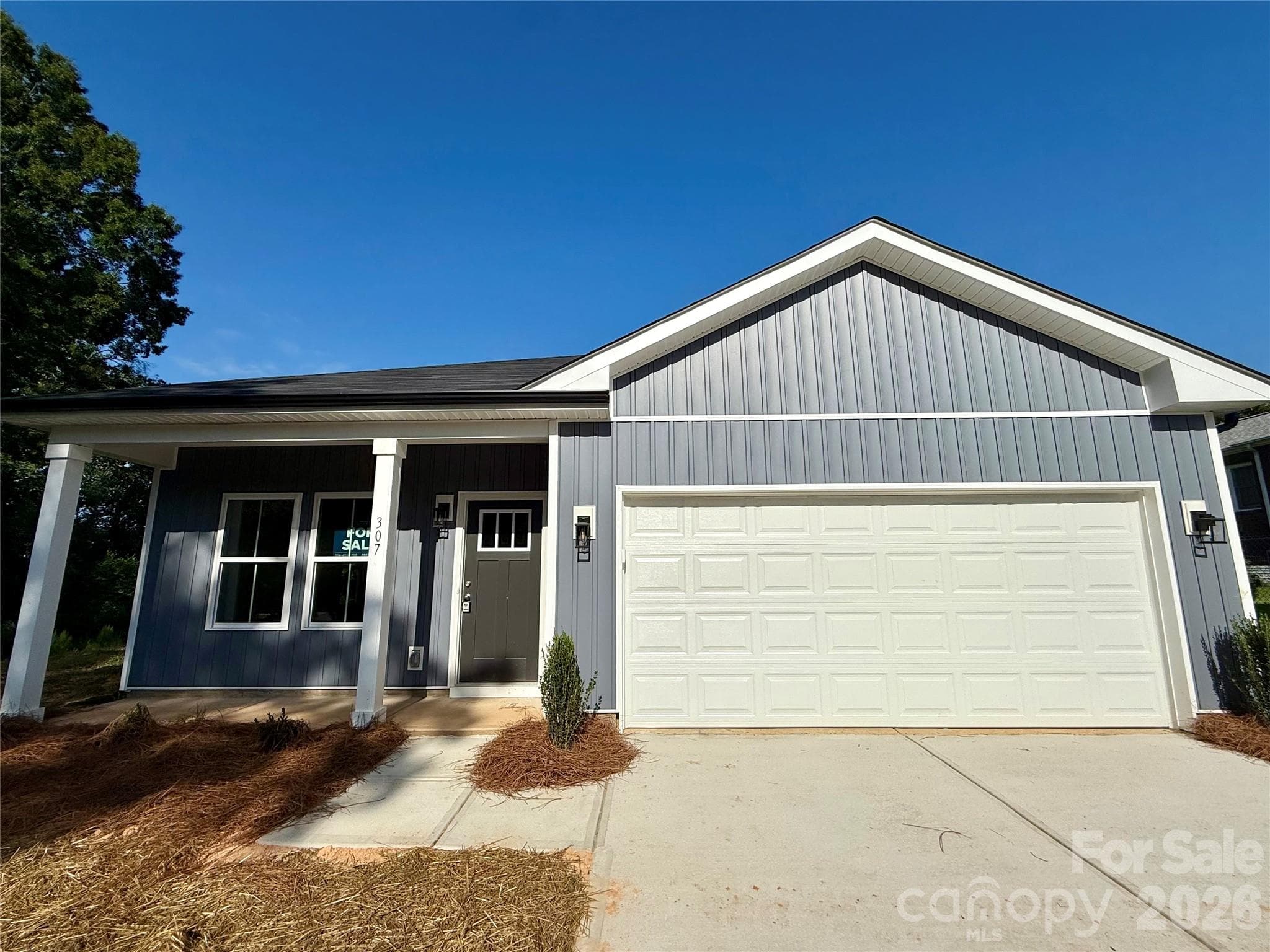 Single Family Residence at 307 W 13th Street, Kannapolis, photo 7 of 24