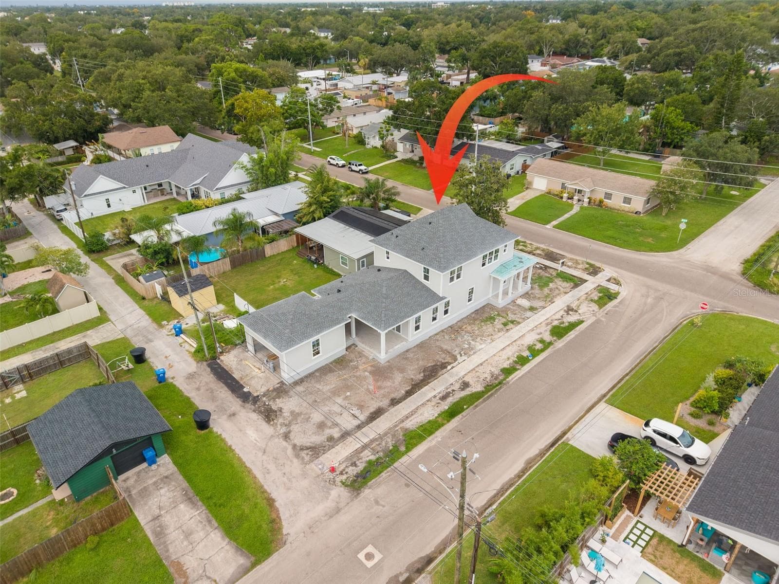 Single Family Residence at 995 48TH AVE N, ST PETERSBURG, photo 11 of 17