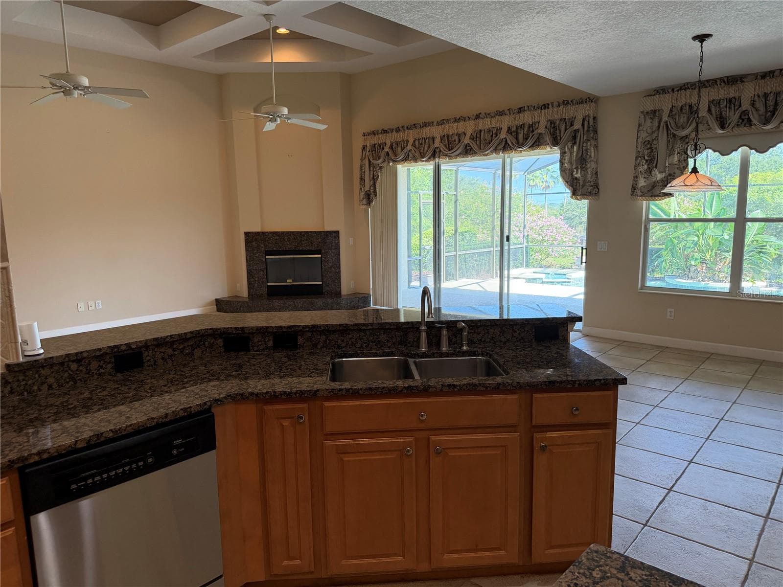 Single Family Residence at 9609 WESTOVER CLUB CIR, WINDERMERE, photo 3 of 40