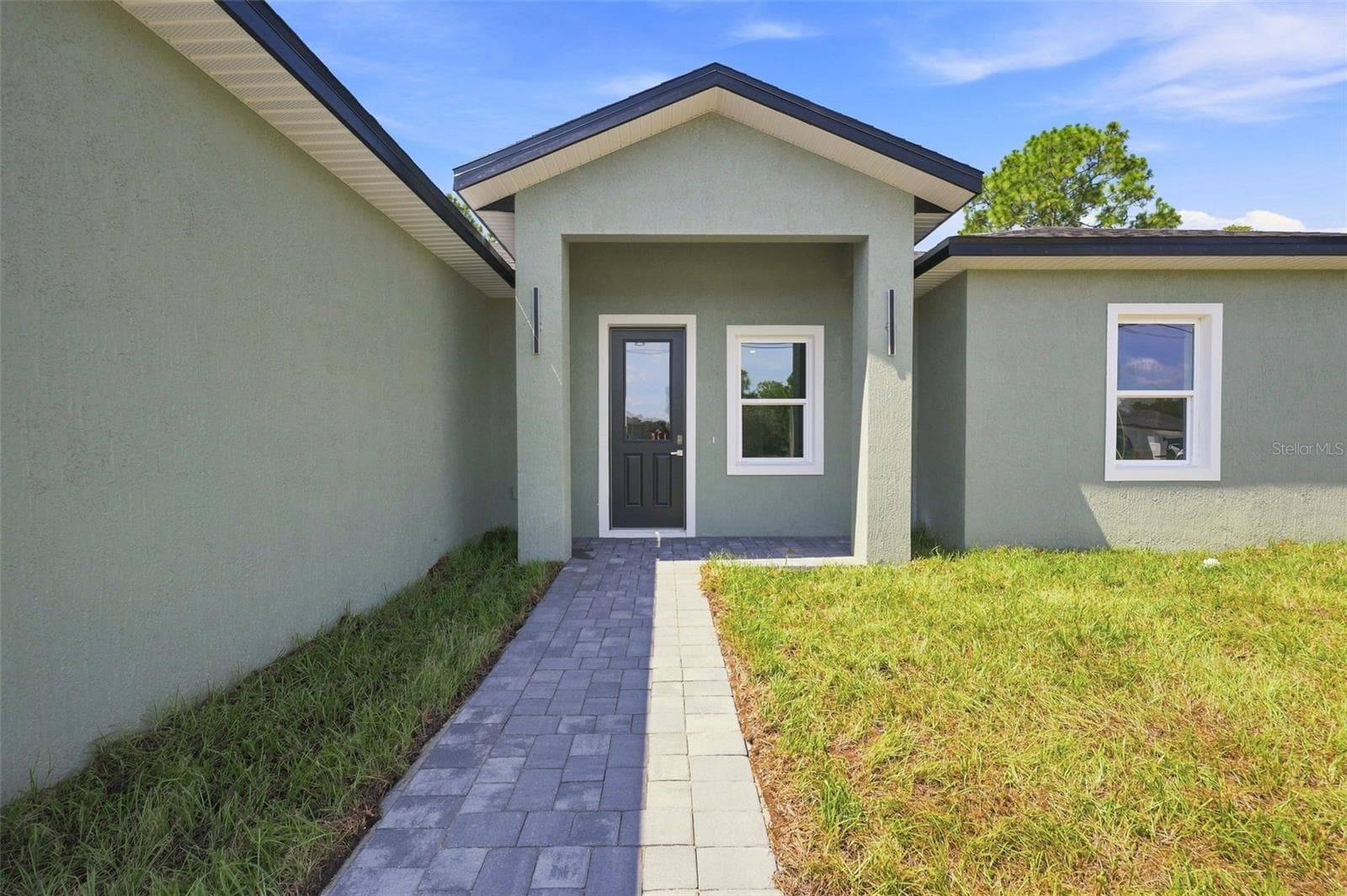 Single Family Residence at 748 MARION OAKS MNR, OCALA, photo 6 of 37