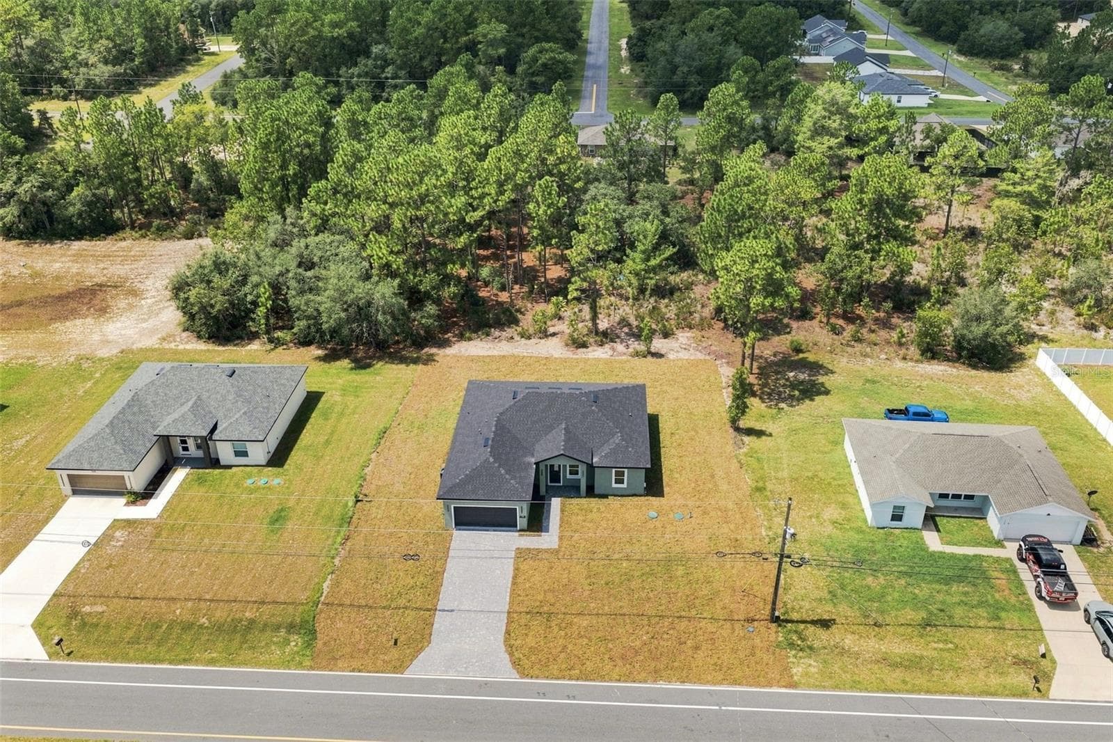 Single Family Residence at 748 MARION OAKS MNR, OCALA, photo 7 of 37