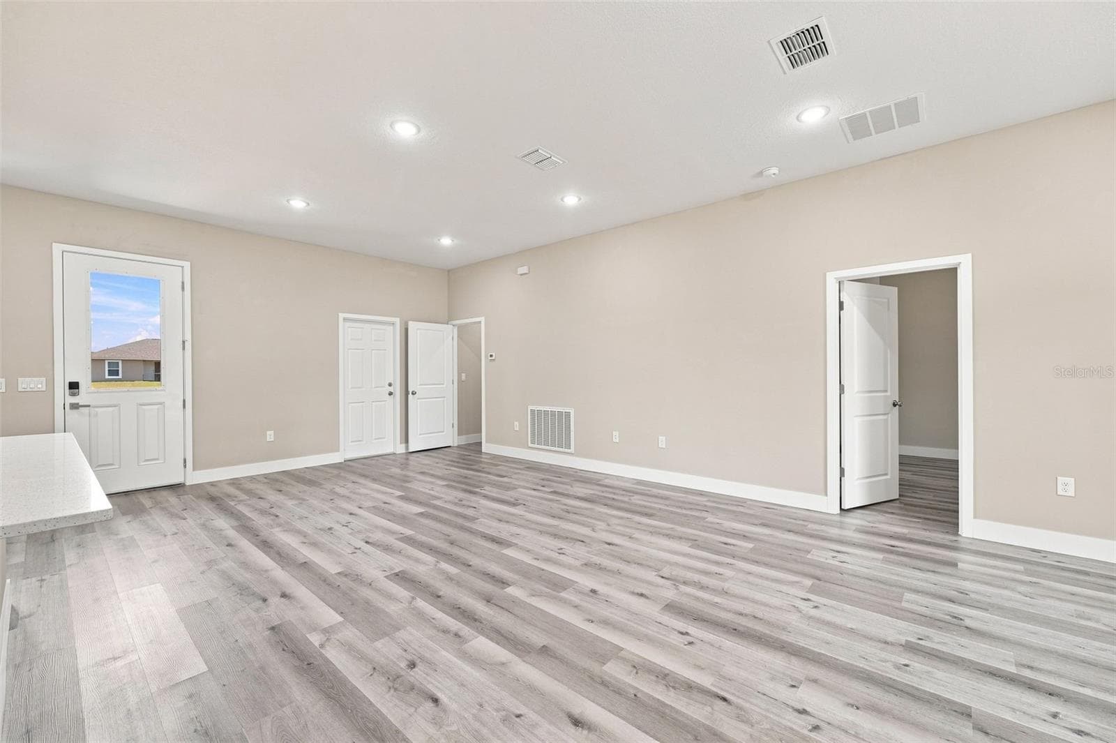 Single Family Residence at 748 MARION OAKS MNR, OCALA, photo 14 of 37