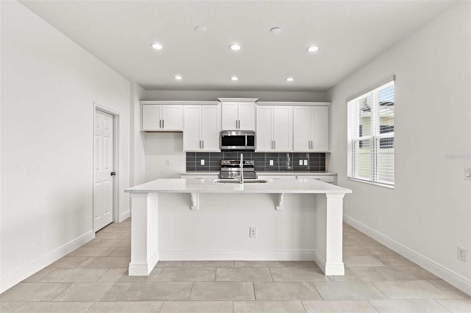 Single Family Residence at 1863 CHURCH LAKE ST, GROVELAND, photo 12 of 49