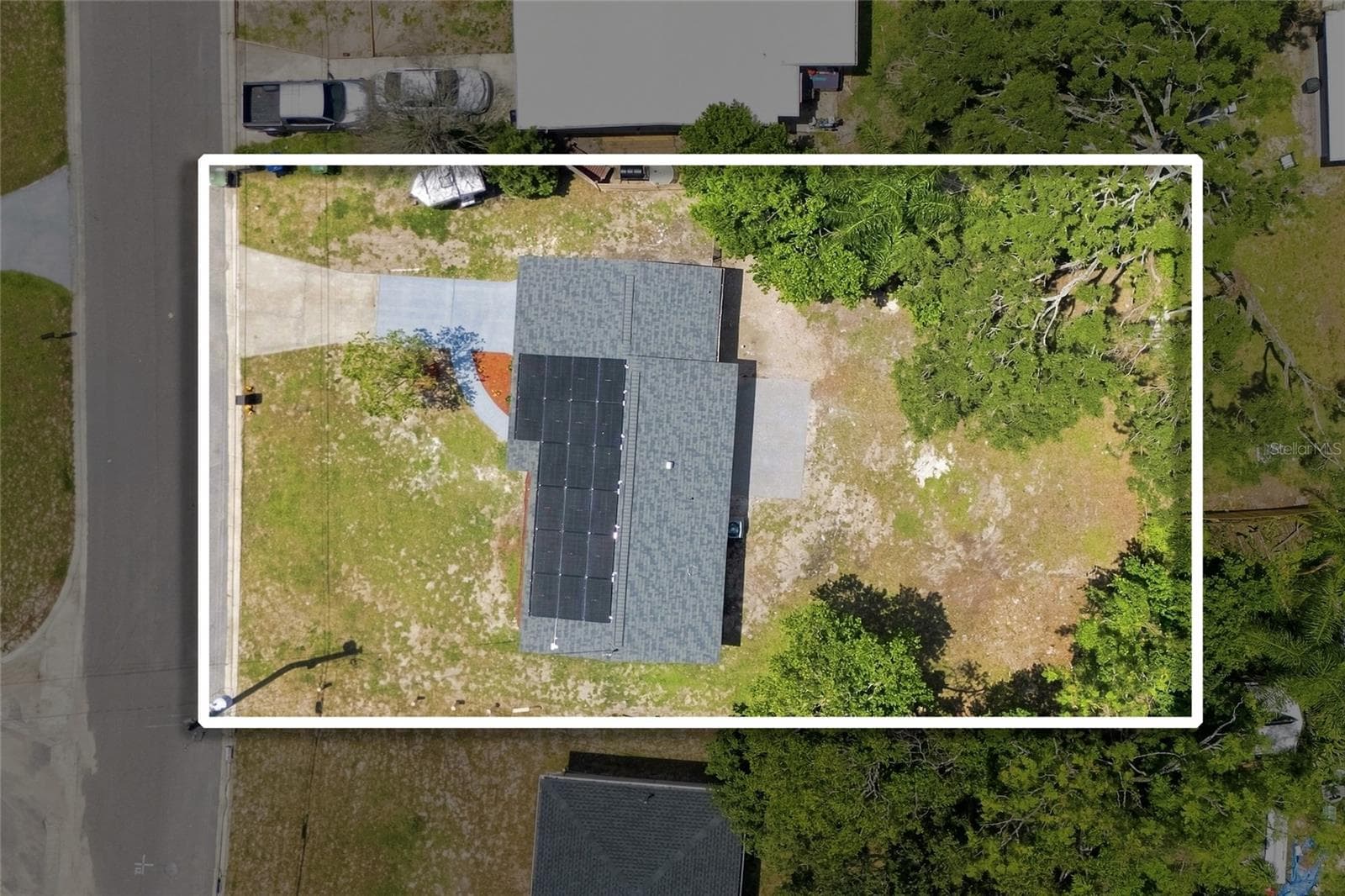 Single Family Residence at 1916 MARVY AVE, TAMPA, photo 32 of 34