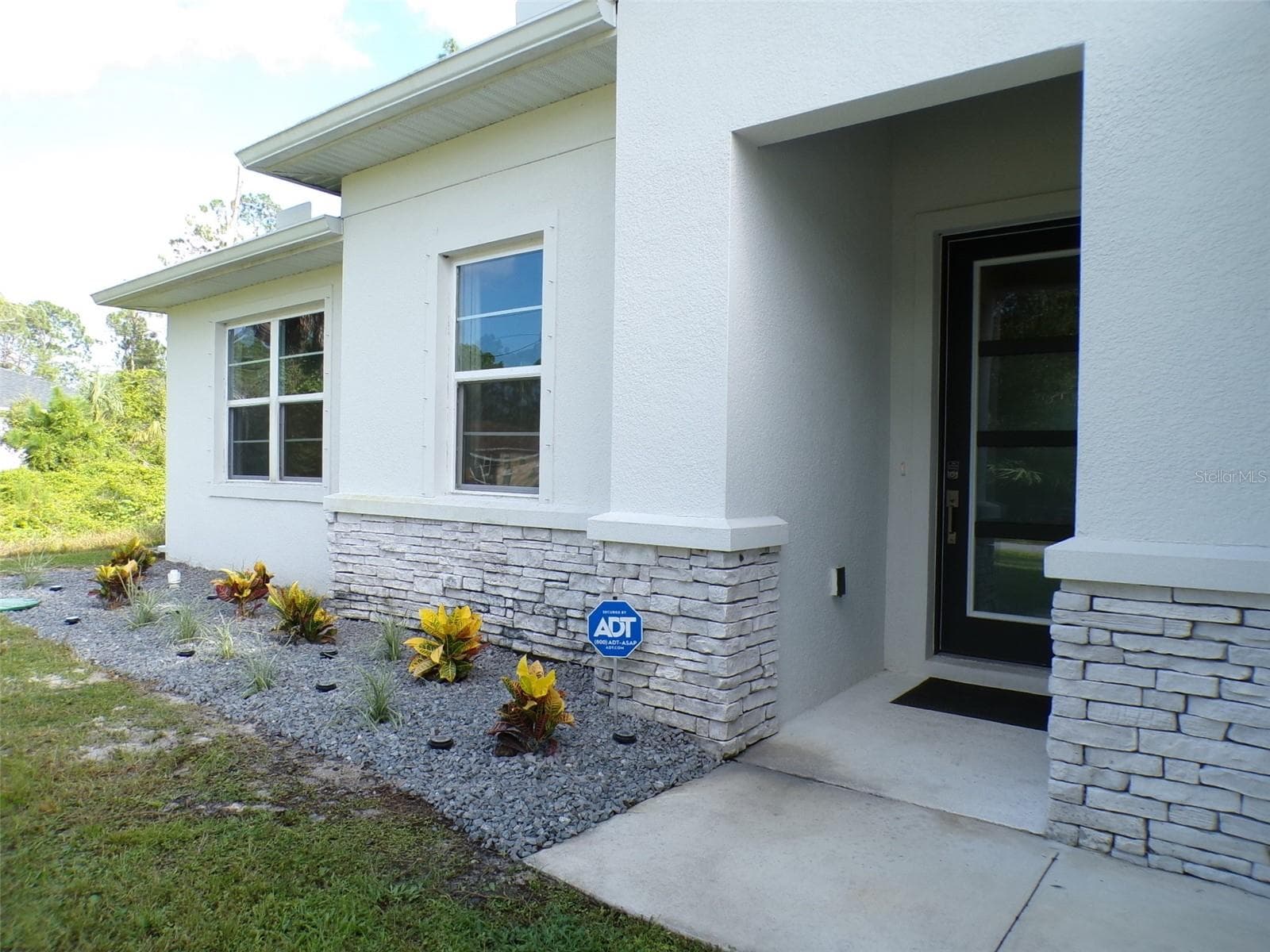 Single Family Residence at 2871 ARMENIA RD, NORTH PORT, photo 2 of 43