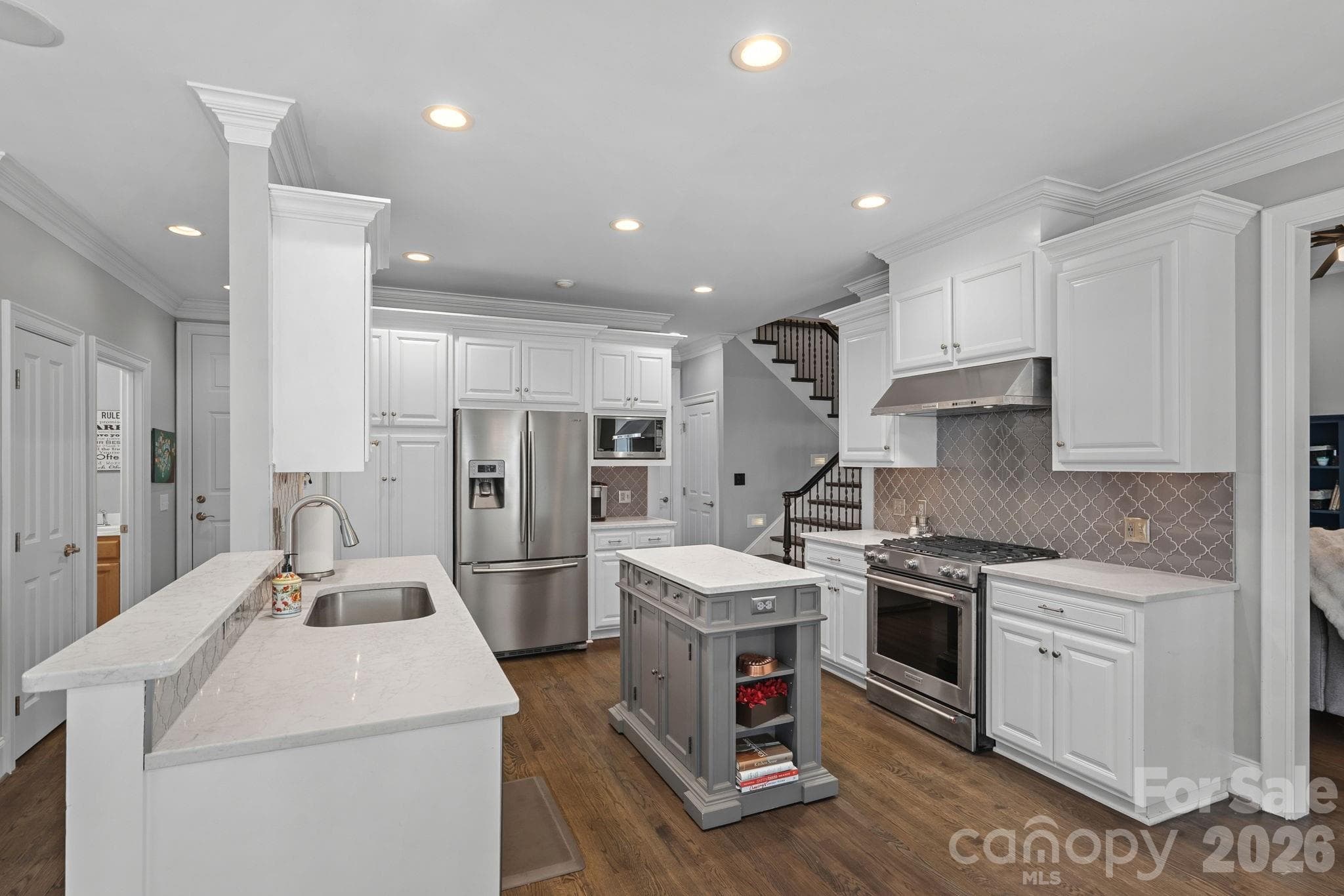 Single Family Residence at 18525 Rollingdale Lane, Davidson, photo 12 of 48