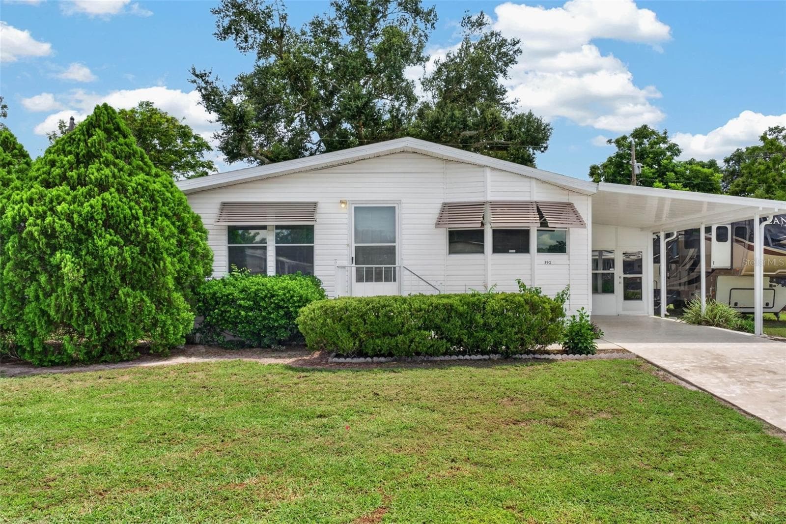 Manufactured Home at 39200 OLA AVE, ZEPHYRHILLS, photo 3 of 49
