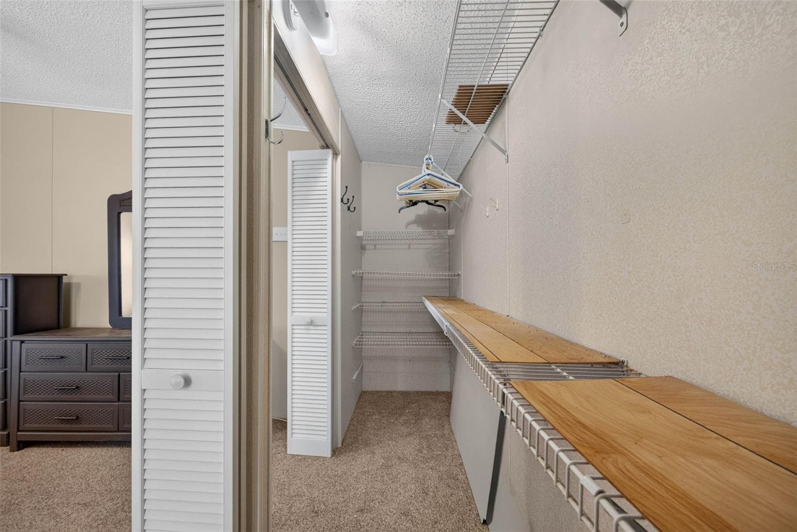 Manufactured Home at 39200 OLA AVE, ZEPHYRHILLS, photo 27 of 49