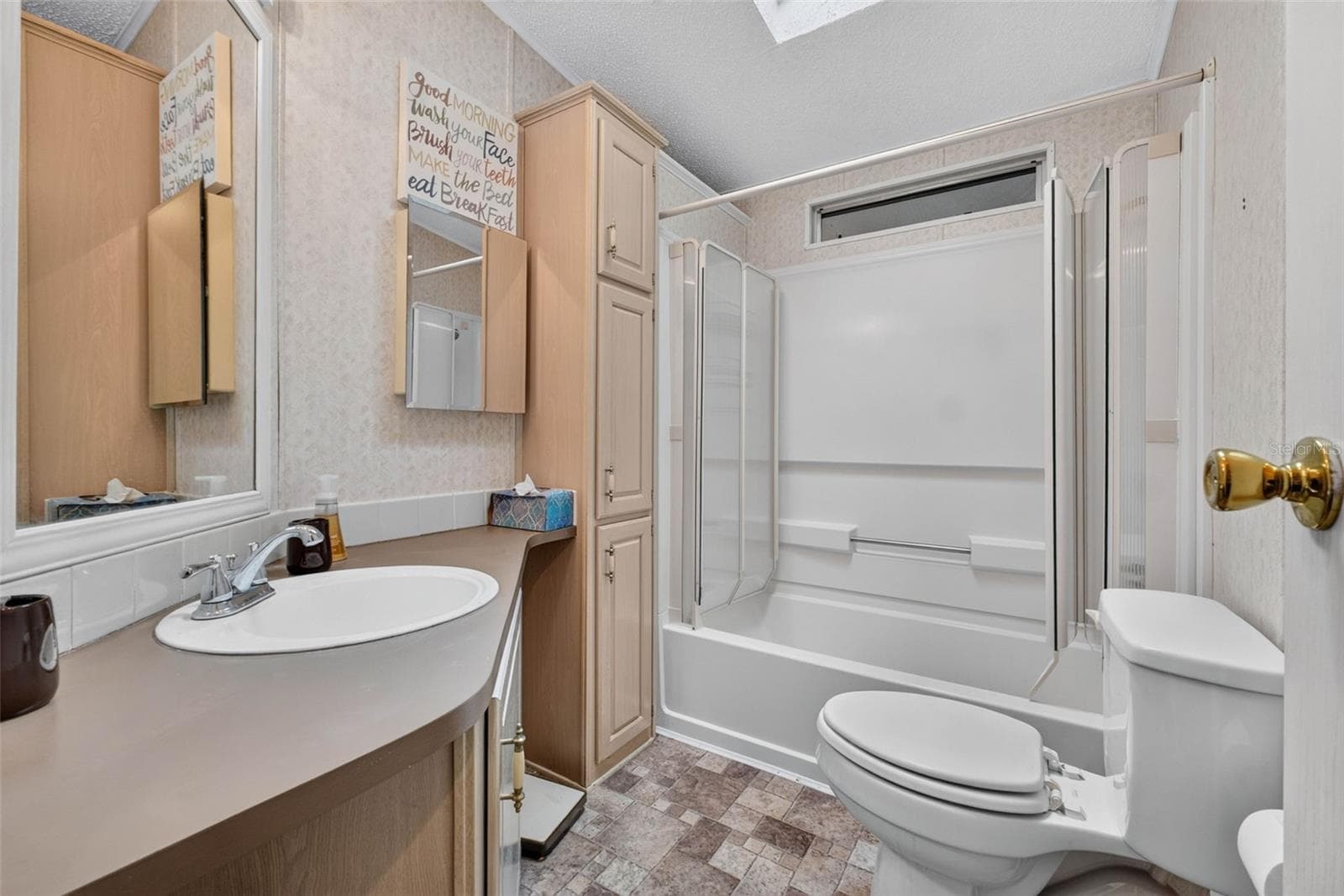 Manufactured Home at 39200 OLA AVE, ZEPHYRHILLS, photo 31 of 49