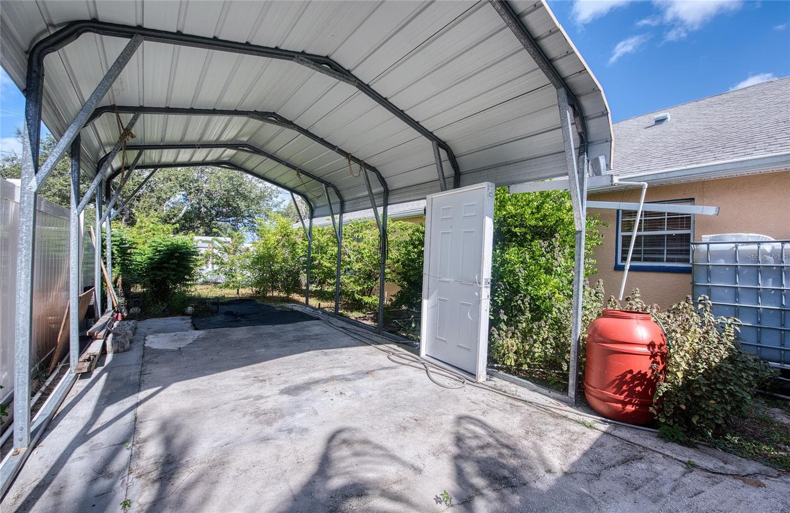Covered parking. (1) - 1150 OAKWOOD DR, DUNEDIN