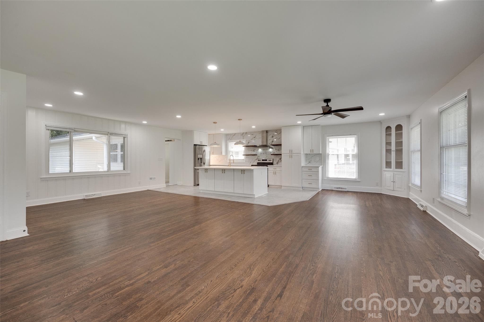 Single Family Residence at Charlotte, photo 14 of 62