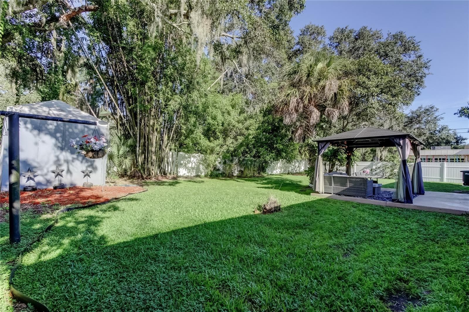 large fenced yard - 375 10TH AVE N, SAFETY HARBOR
