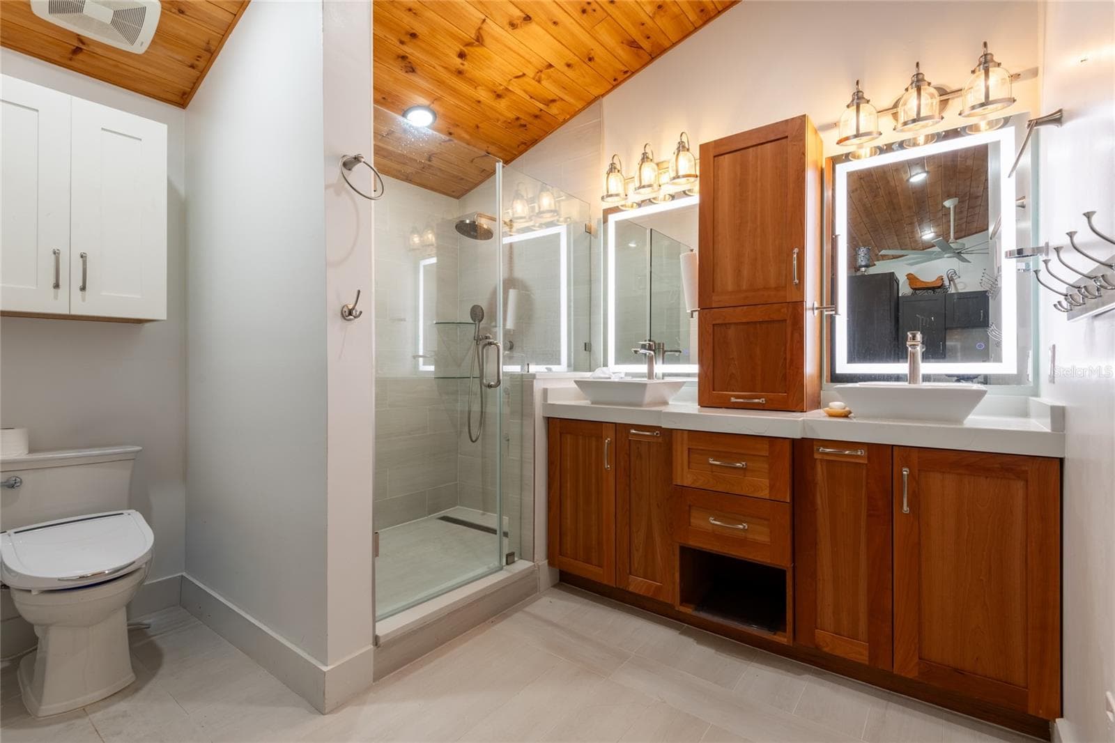 Bathroom. - 6757 AMANDA VISTA CIR, LAND O LAKES