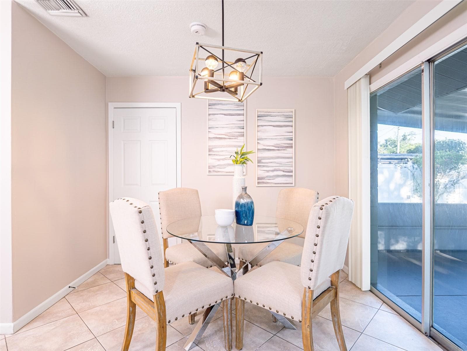 Single Family Residence at 620 BURKE ST, ALTAMONTE SPRINGS, photo 9 of 26