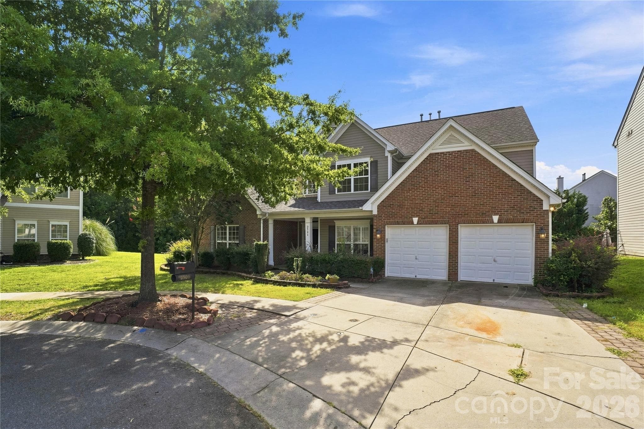 Single Family Residence at 2506 Greenspire Court, Charlotte, photo 2 of 47