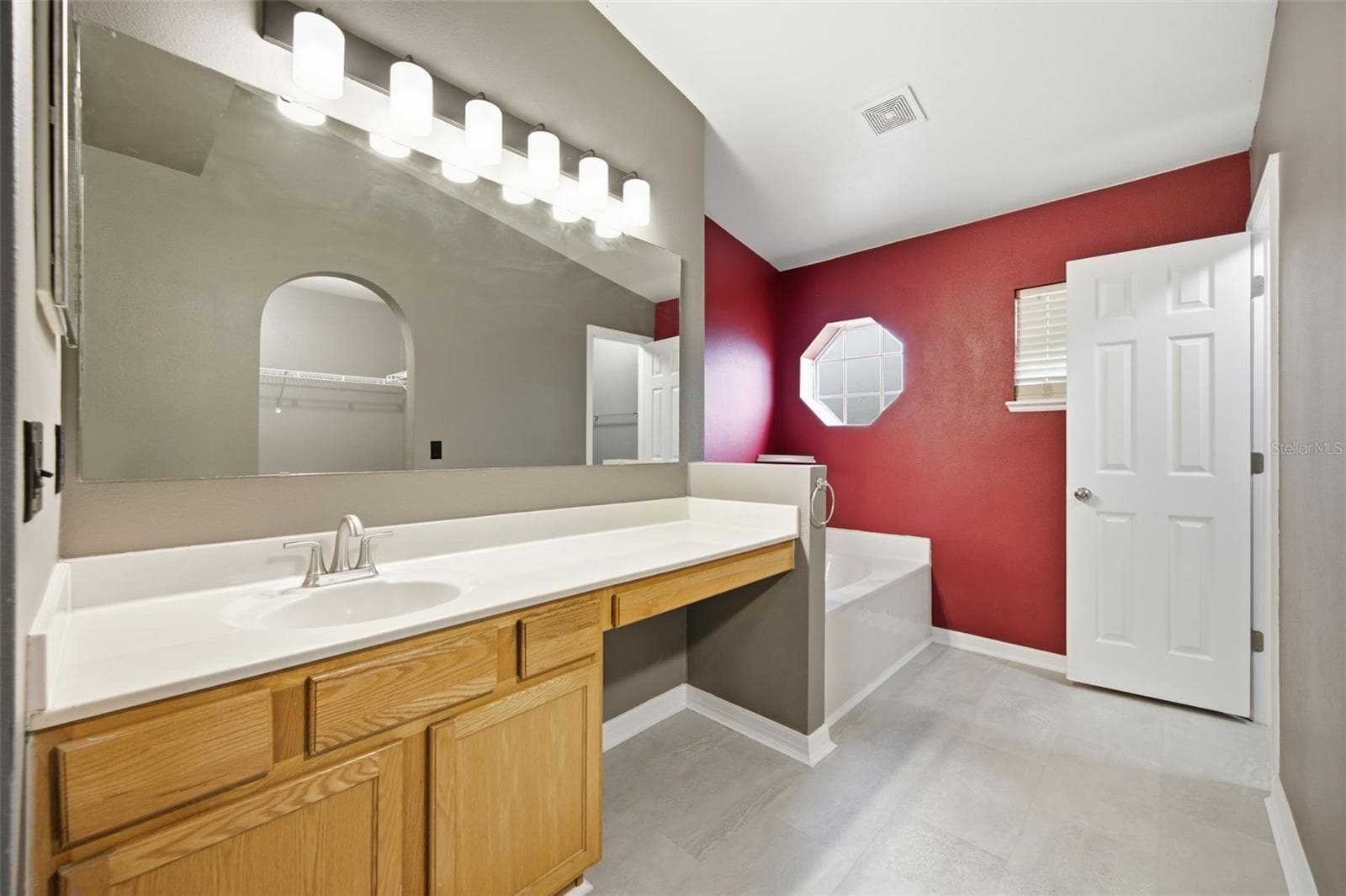 Primary Bathroom - 10412 FLY FISHING ST, RIVERVIEW