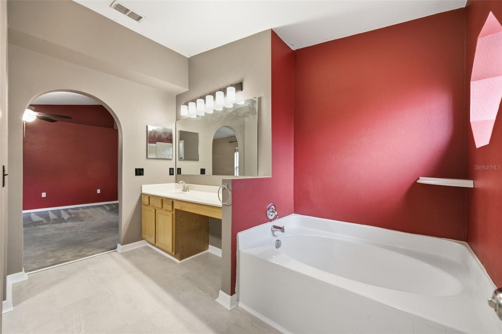 Primary Bathroom - 10412 FLY FISHING ST, RIVERVIEW