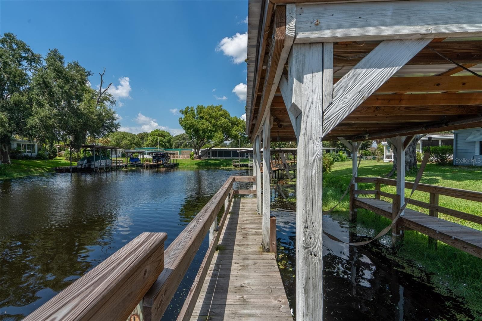 Canal View - 1021 HILLTOP RD, TAVARES