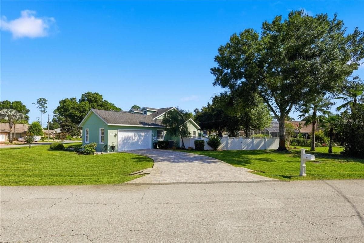 Single Family Residence at 54 EDITH POPE DR, PALM COAST, photo 33 of 41