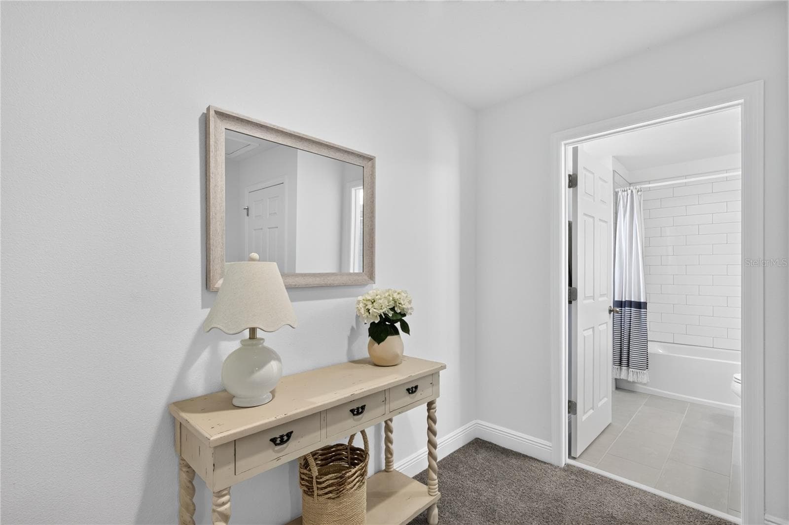 Upstairs landing - 4937 GOLDEN ZENITH WAY, MOUNT DORA