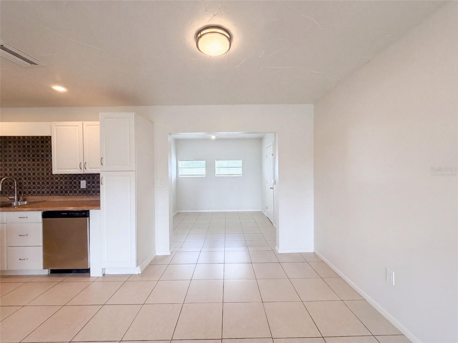 Virtually Staged - 124 SAN BENITO AVE, NORTH PORT