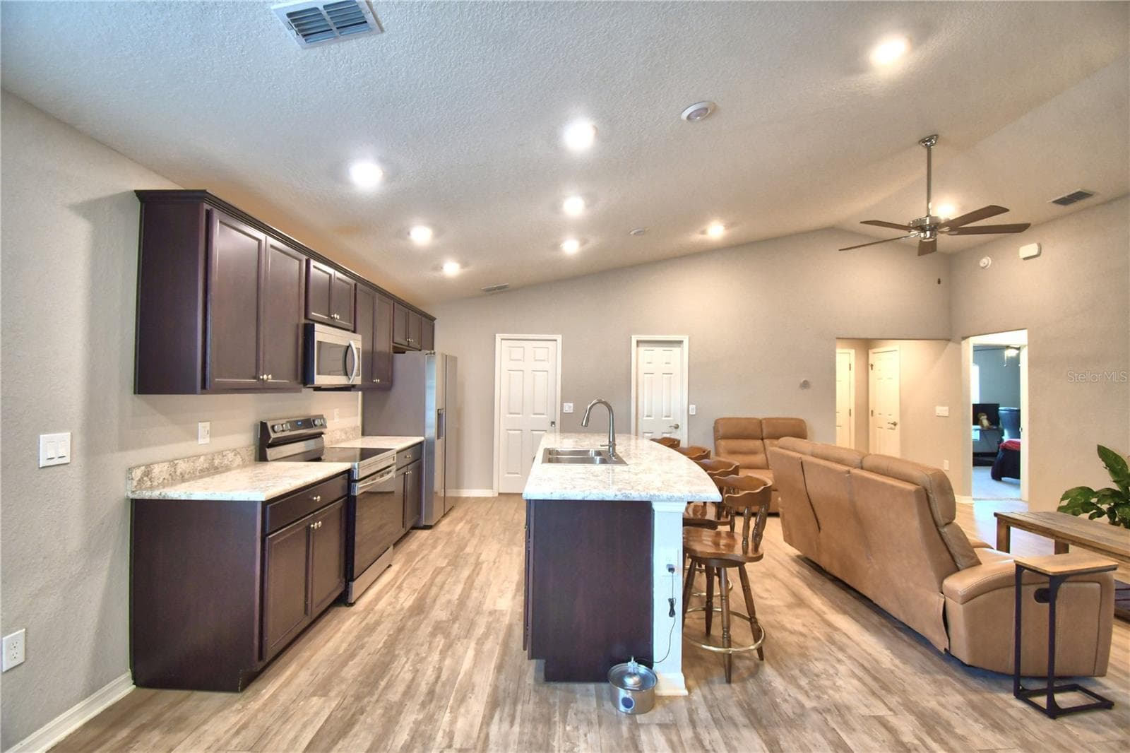 Single Family Residence at 1390 MEZZAVALLE WAY, AUBURNDALE, photo 9 of 64