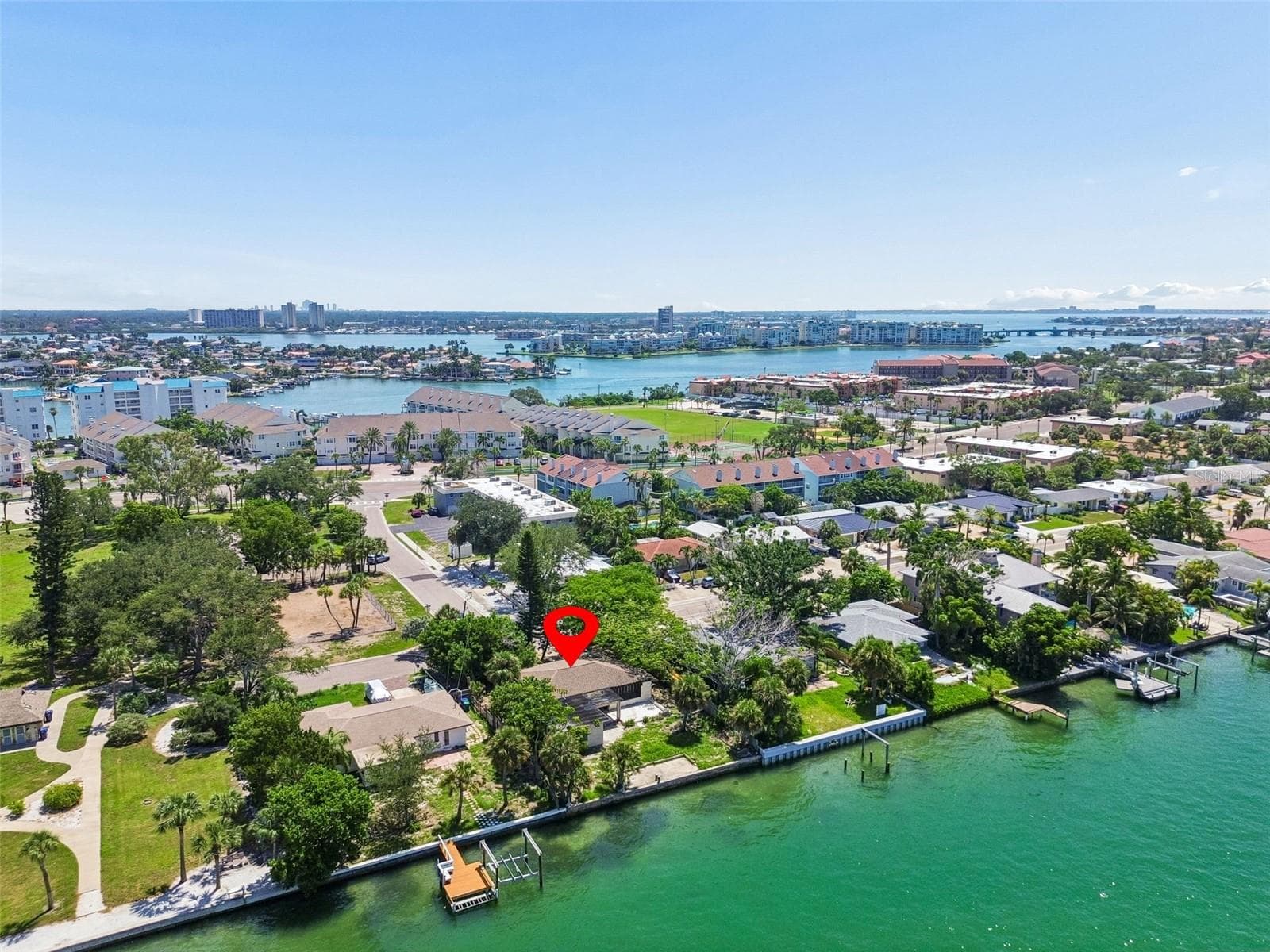 Single Family Residence at 9300 GULF BLVD, ST PETE BEACH, photo 14 of 20