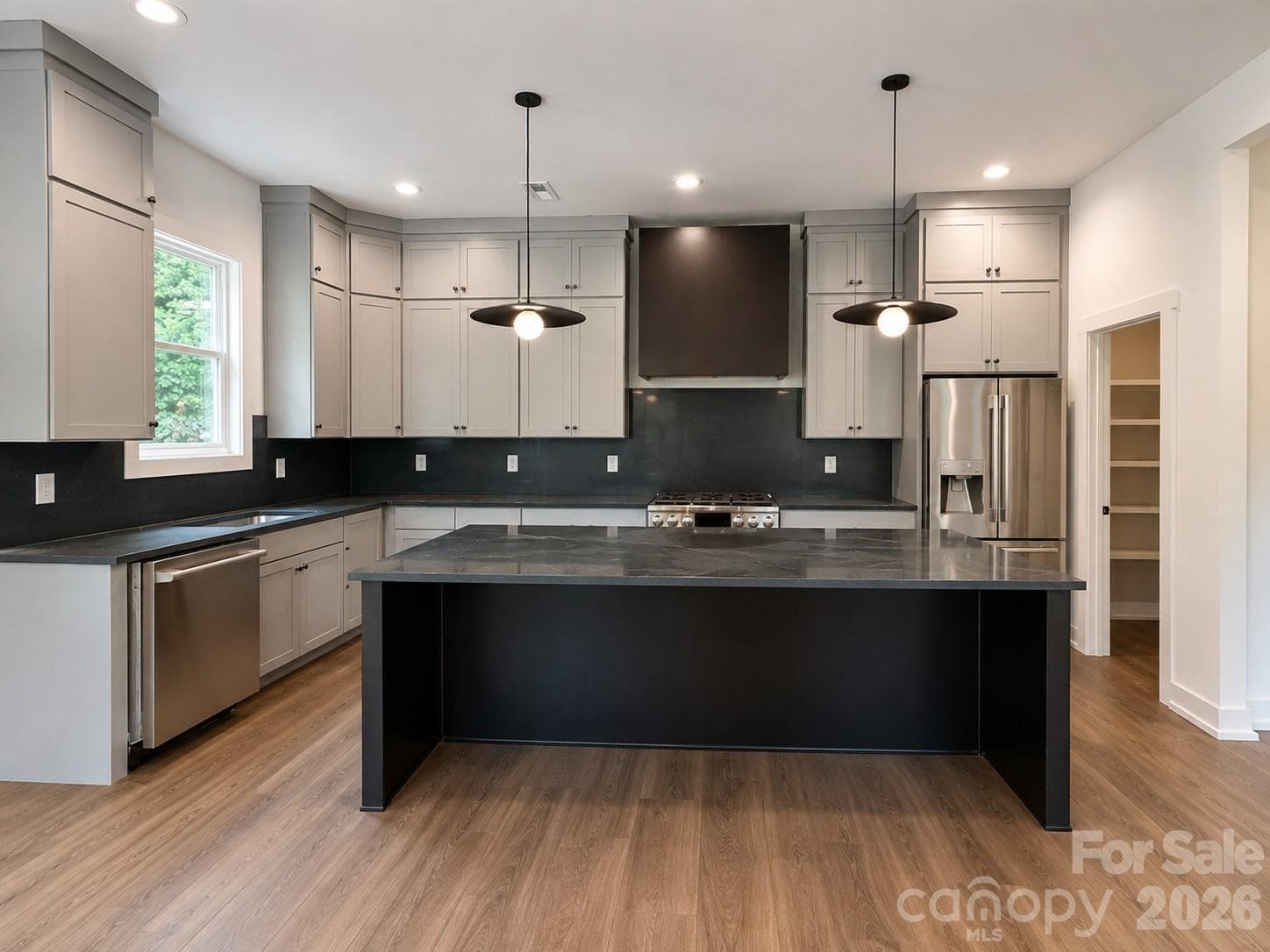 Townhouse at Charlotte, photo 9 of 81