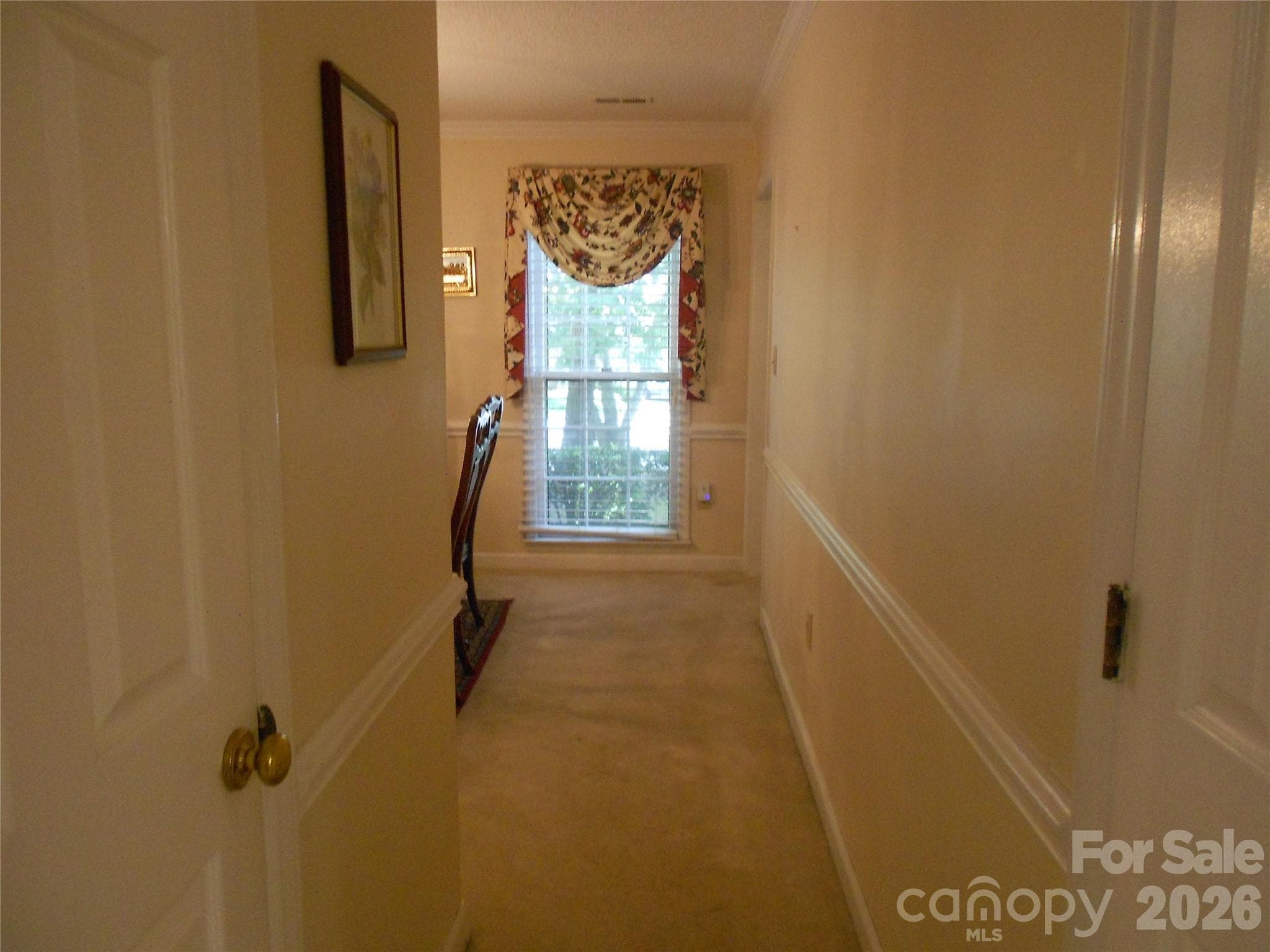 Single Family Residence at 4002 Trehurst Court, Charlotte, photo 7 of 40