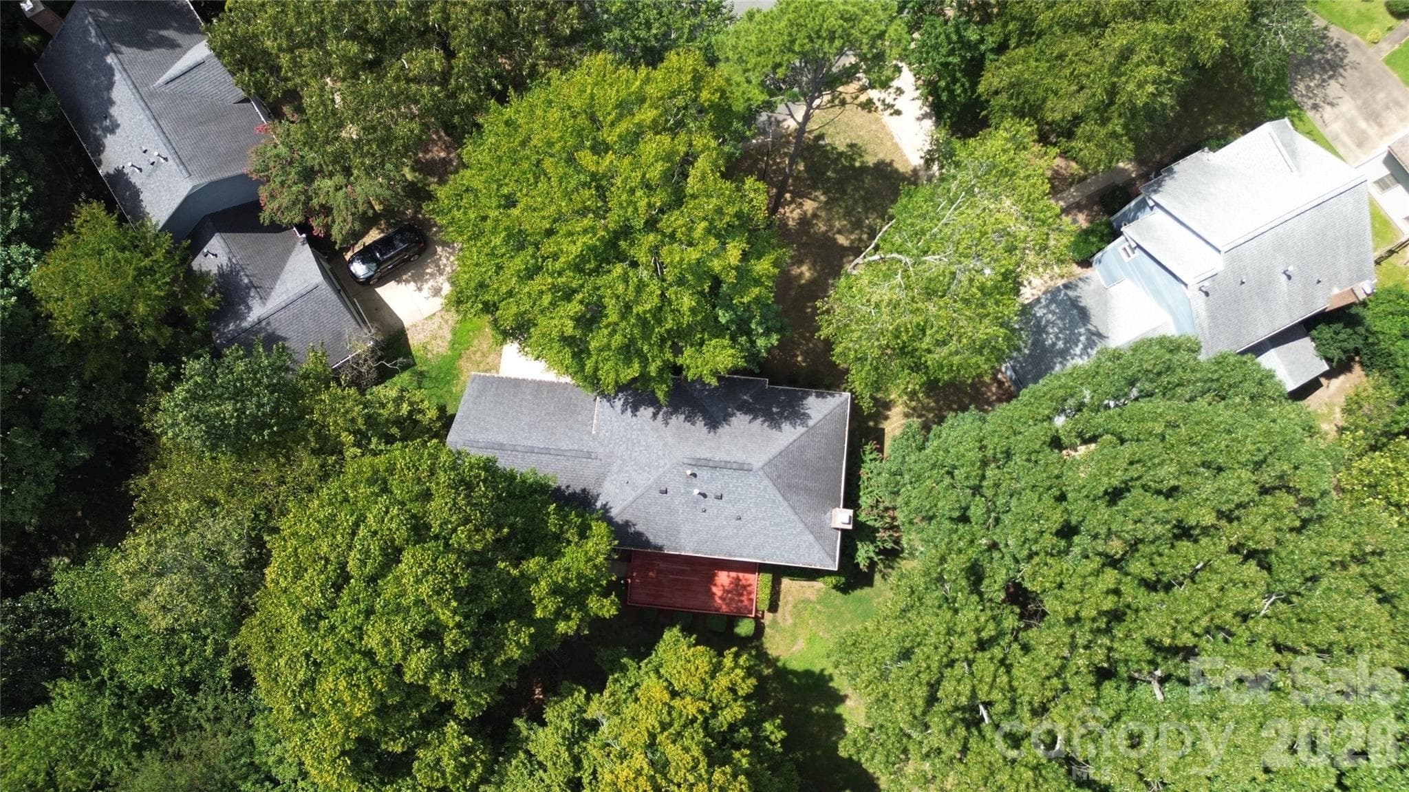 Single Family Residence at 4002 Trehurst Court, Charlotte, photo 34 of 40