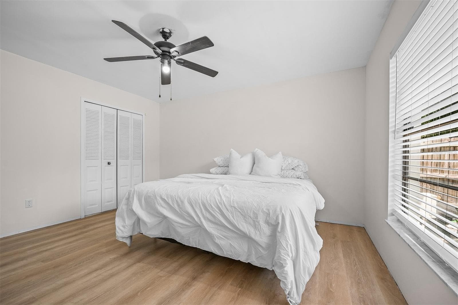 Single Family Residence at 2911 GRAYTON ST, DELTONA, photo 18 of 39