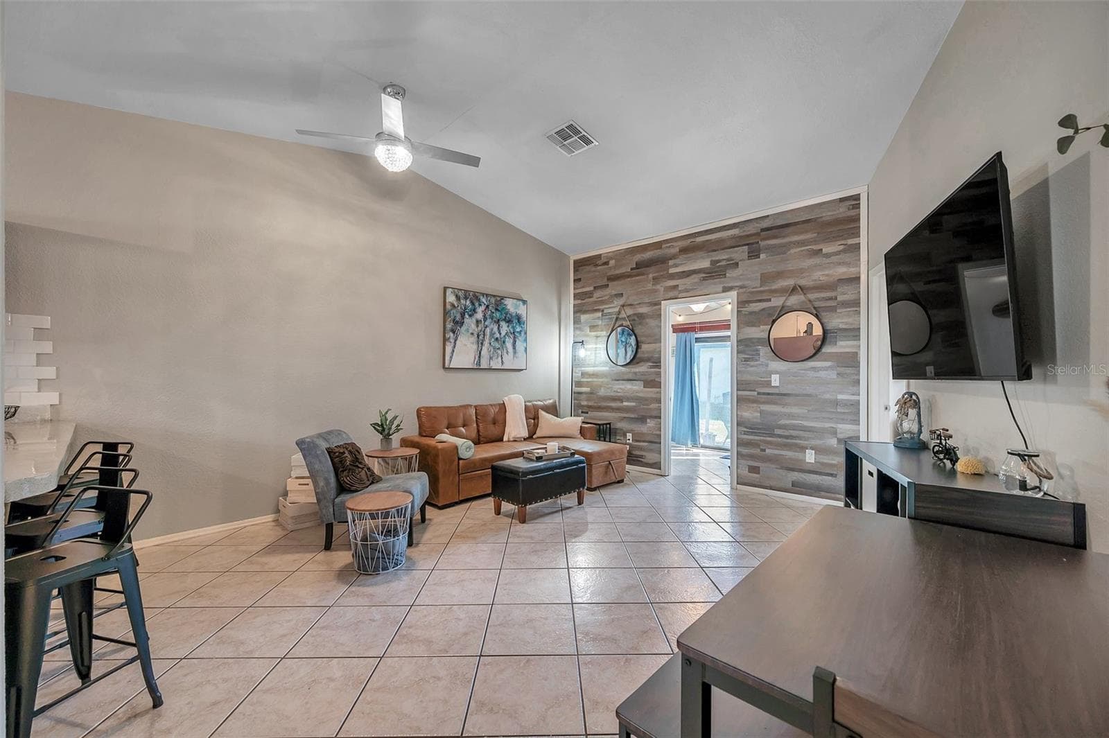 Condominium at 6421 DREXEL DR #4, PORT RICHEY, photo 8 of 41