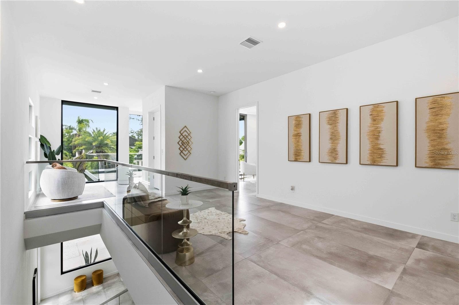 Single Family Residence at 1671 ARLINGTON ST, SARASOTA, photo 19 of 28