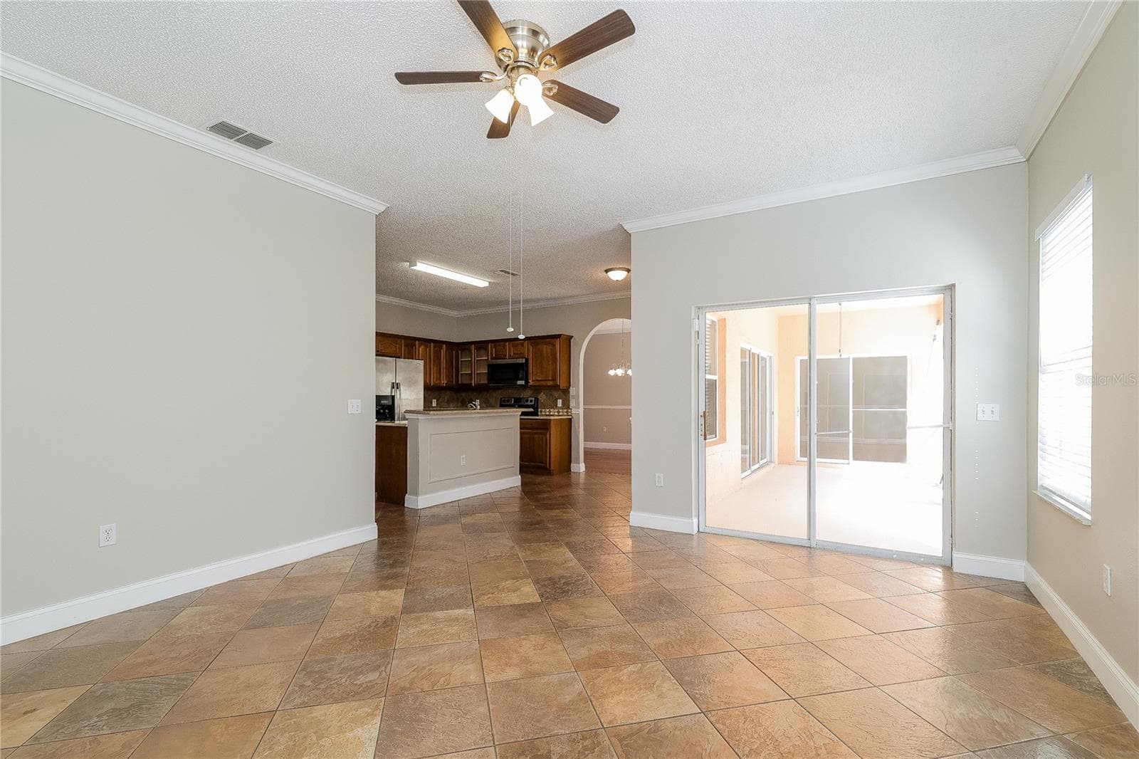 Single Family Residence at 204 TARANTO WAY, KISSIMMEE, photo 4 of 15