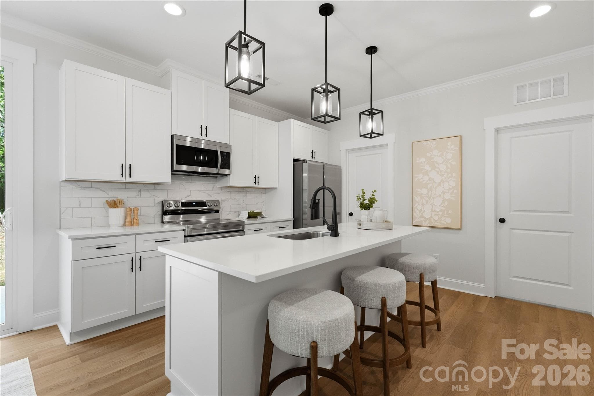 Single Family Residence at 14133 Woodhurst Lane, Mint Hill, photo 13 of 41