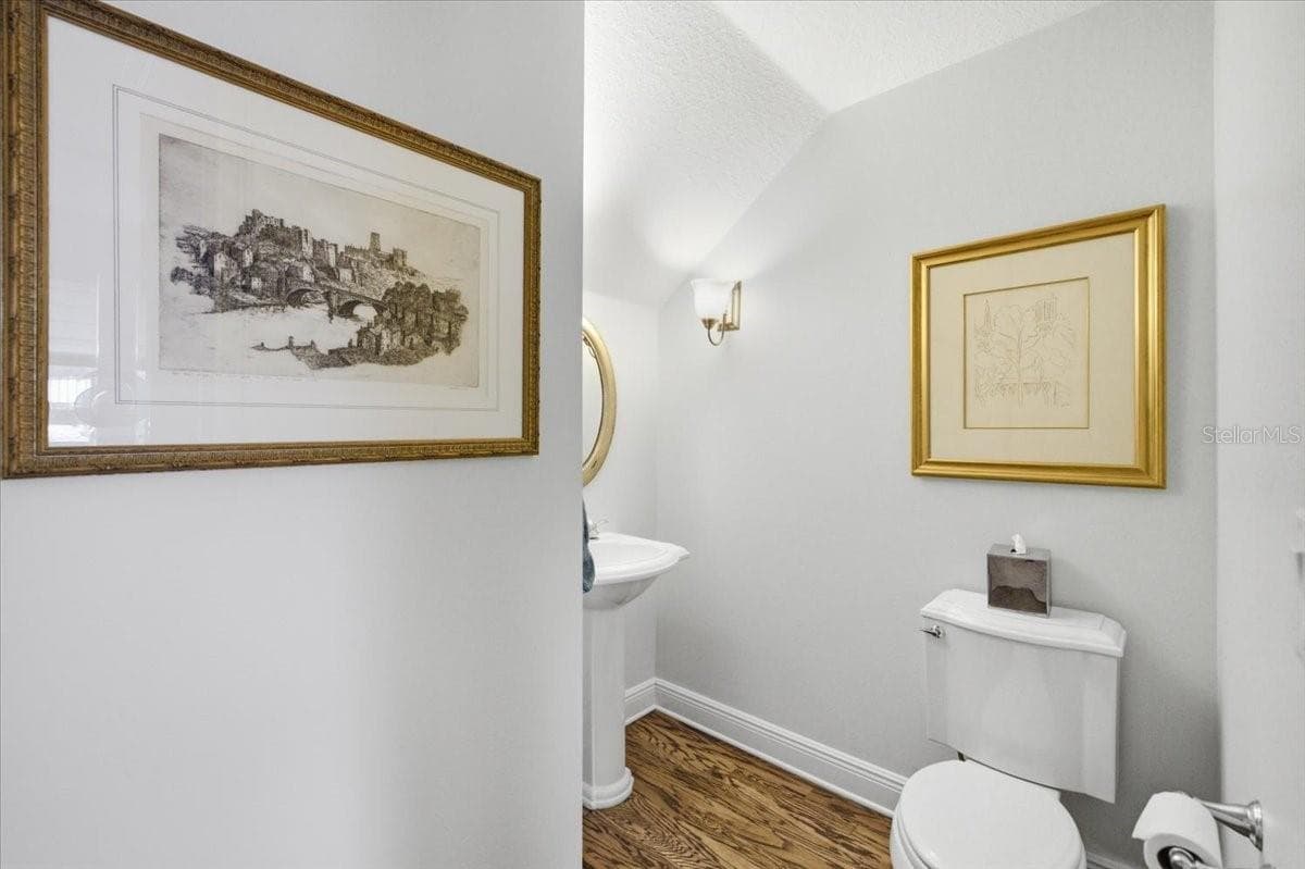 Townhouse at 114 E DAVIS BLVD #8, TAMPA, photo 16 of 52
