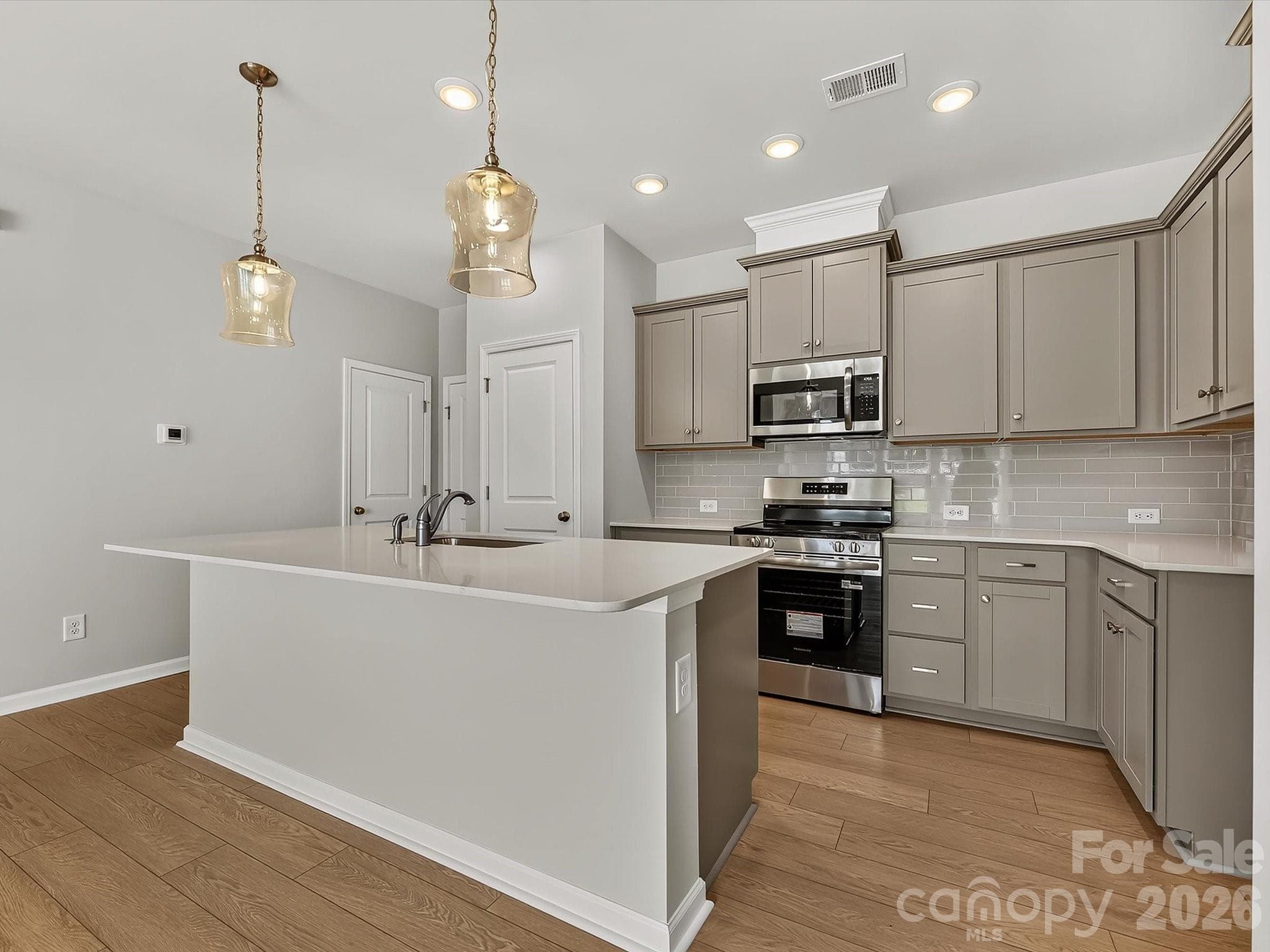 Townhouse at Charlotte, photo 25 of 60