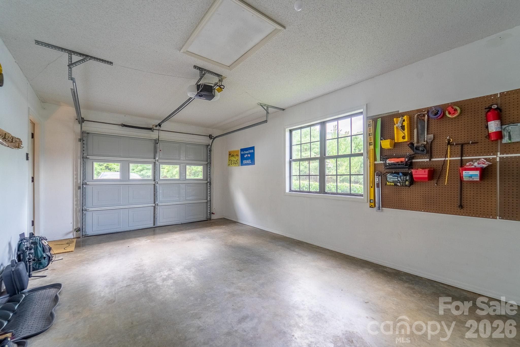 Townhouse at 16A Willow View Drive, Franklin, photo 20 of 24