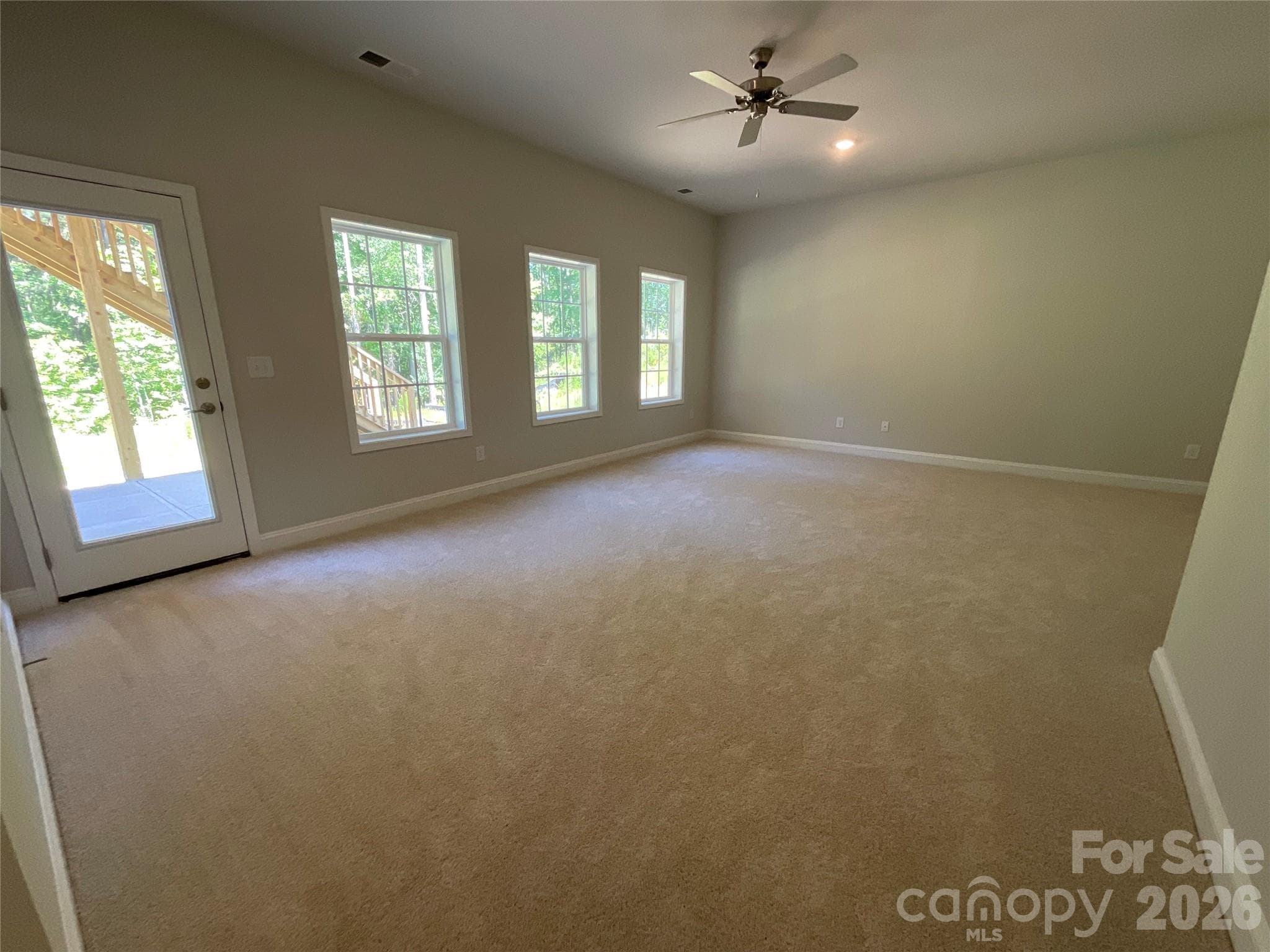 Large family room in basement - 1590 Autumn Lane, York