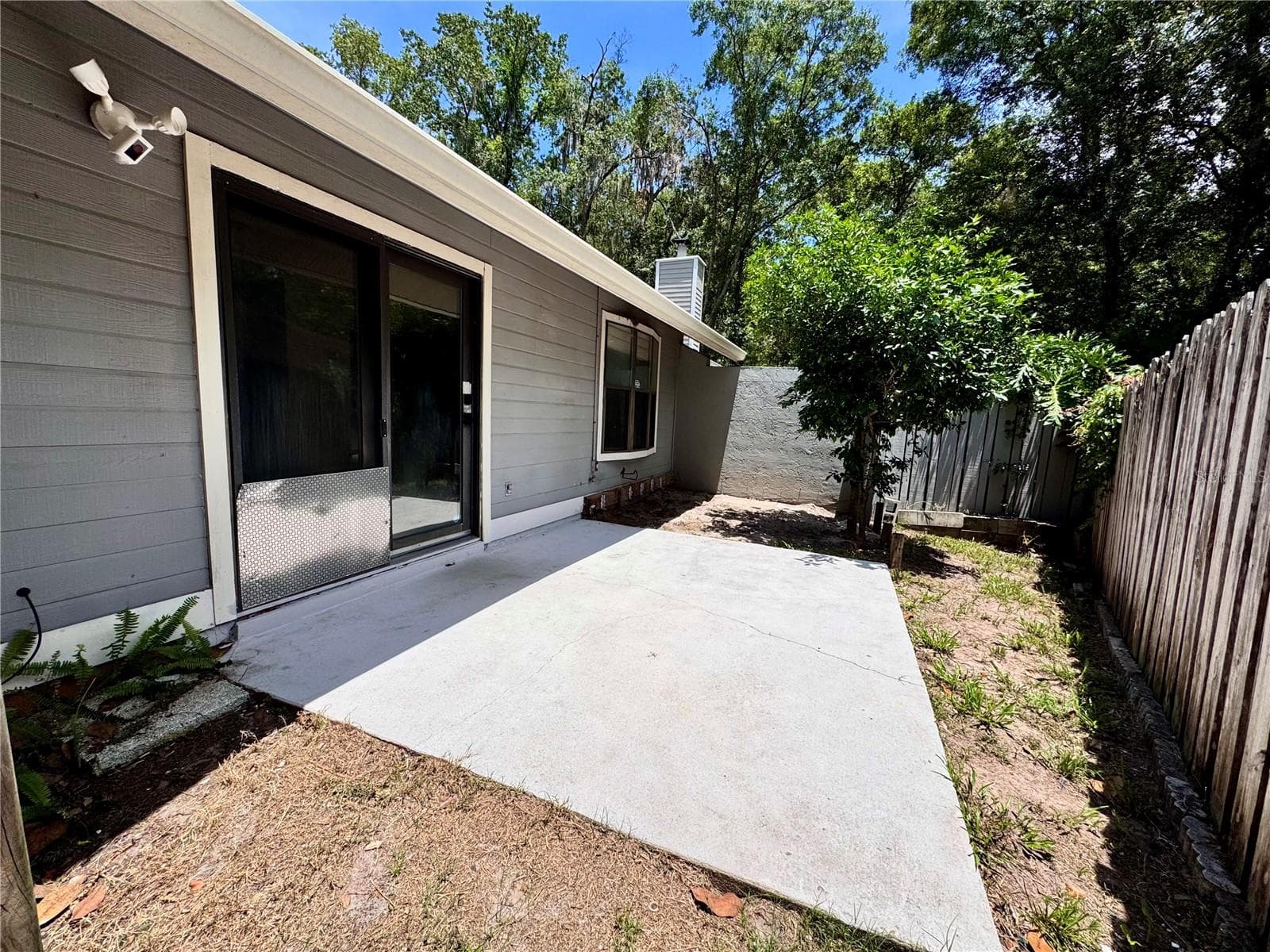 Single Family Residence at 3915 NW 7TH PL, GAINESVILLE, photo 11 of 16