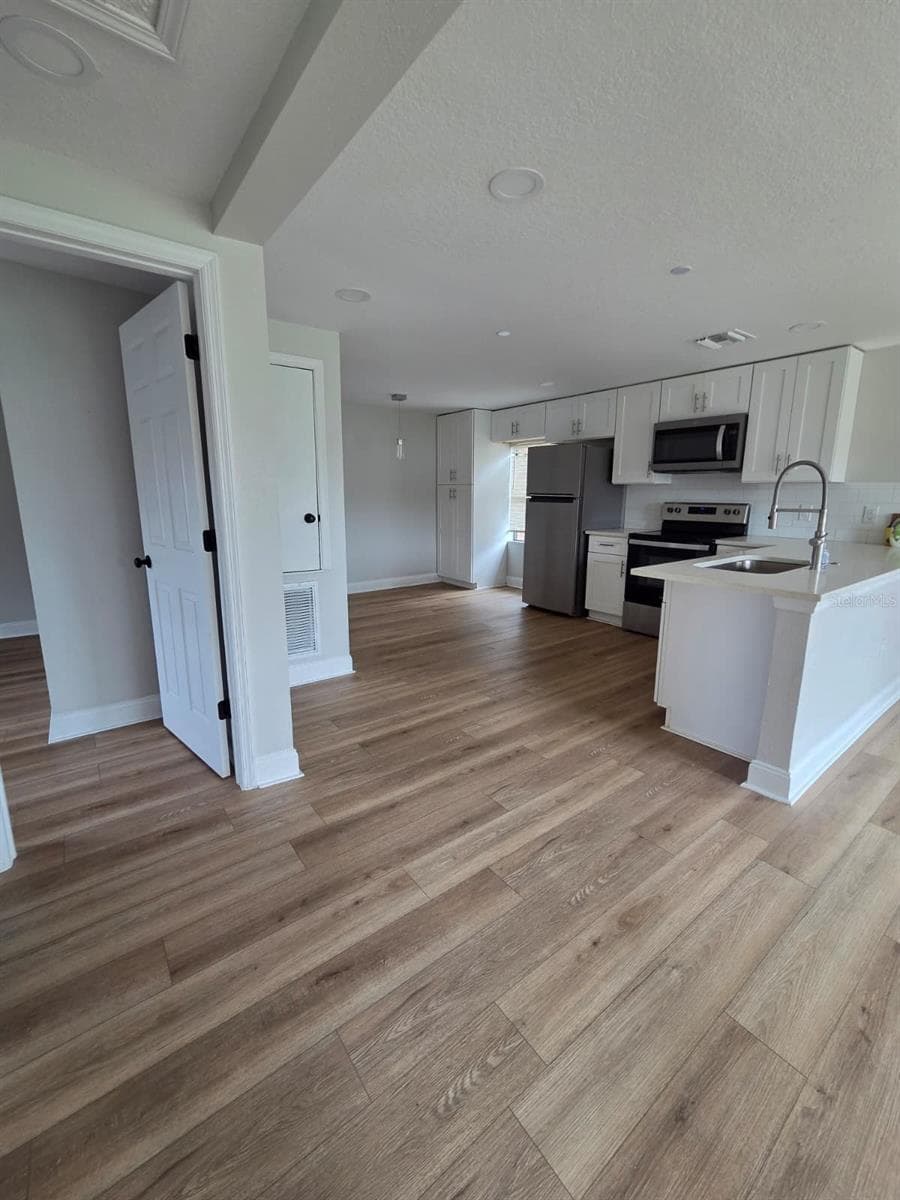Townhouse at 300 ERON WAY #1, WINTER GARDEN, photo 12 of 30