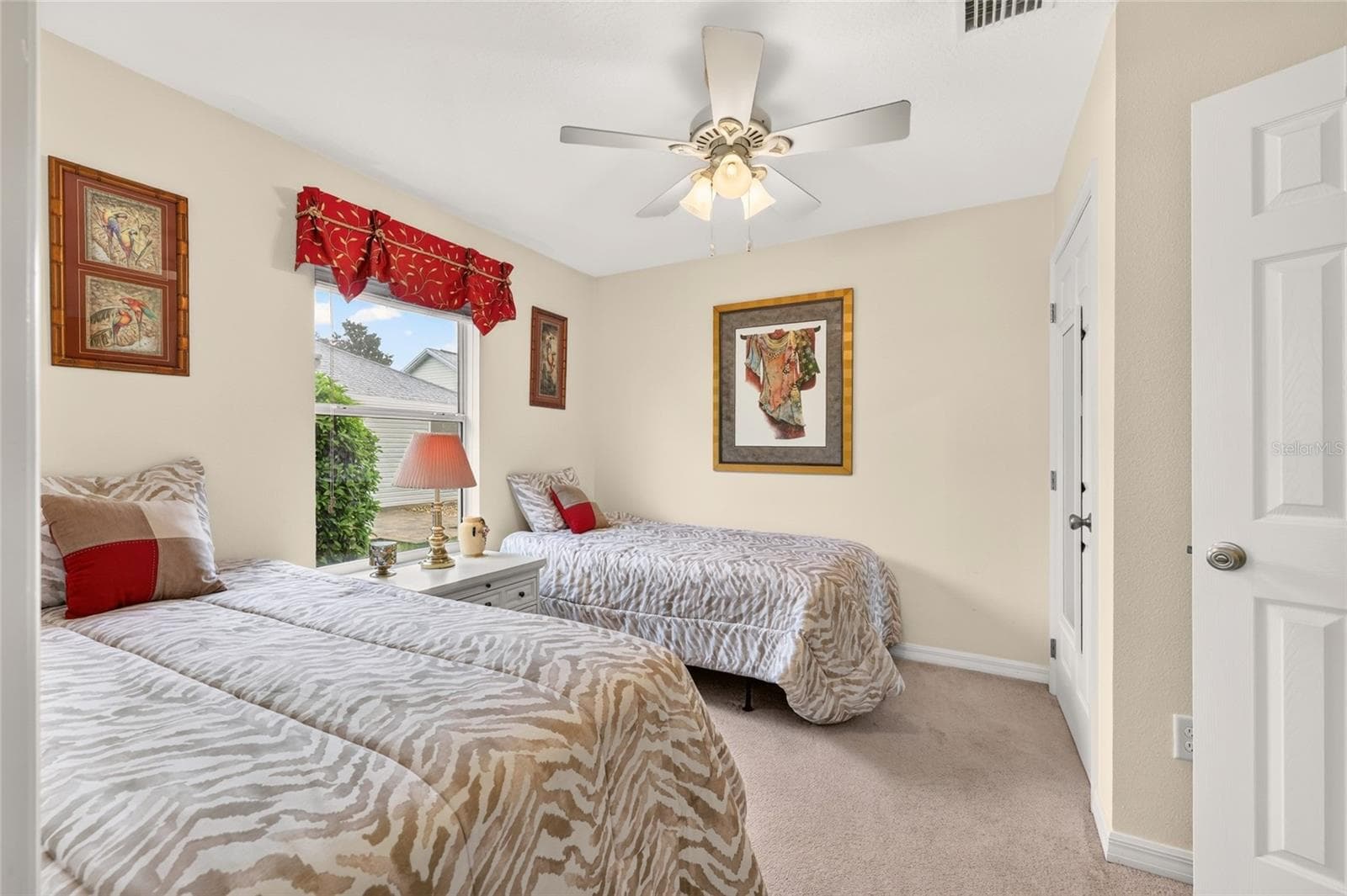 Bedroom 3 (Rear) - 16947 SE 93RD CUTHBERT CIR, THE VILLAGES
