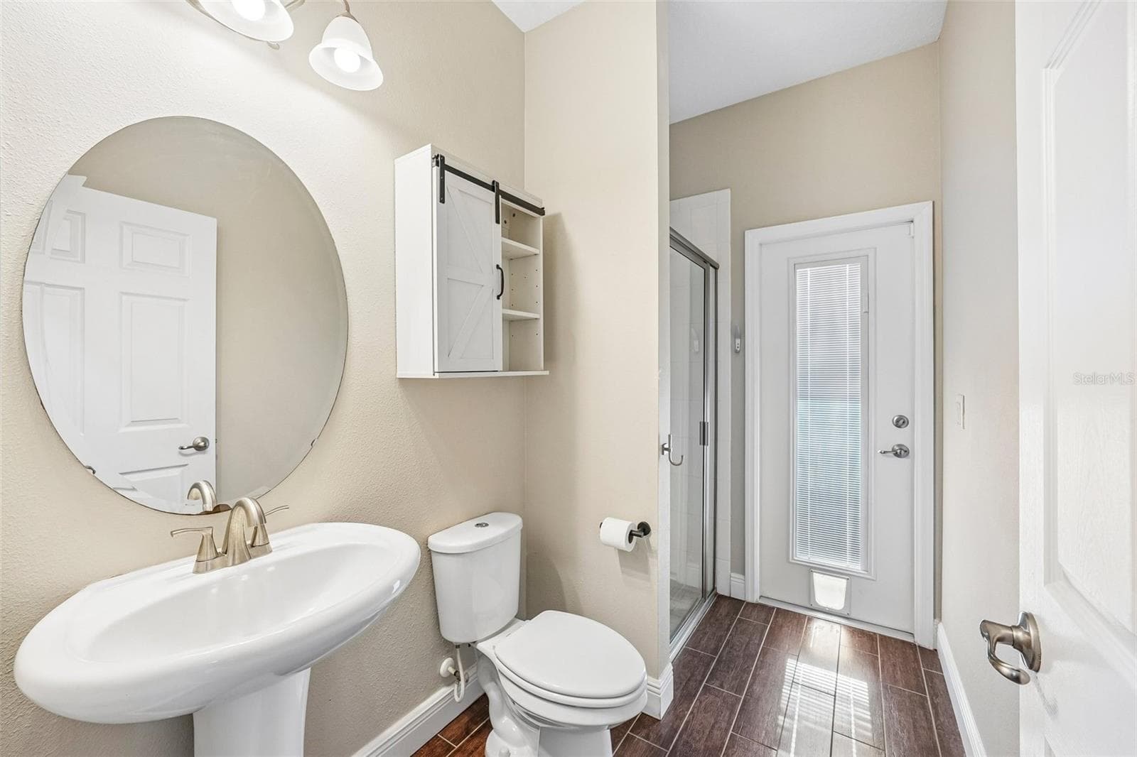Single Family Residence at 19711 WELLINGTON MANOR BLVD, LUTZ, photo 14 of 39