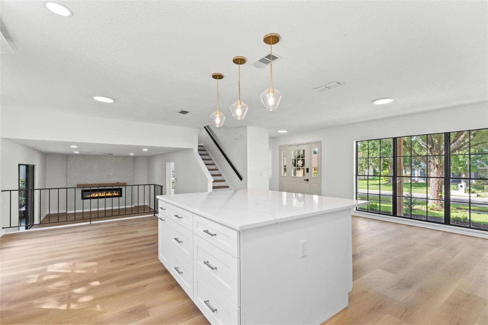Single Family Residence at 3720 MURRAY DALE DR, VALRICO, photo 18 of 68