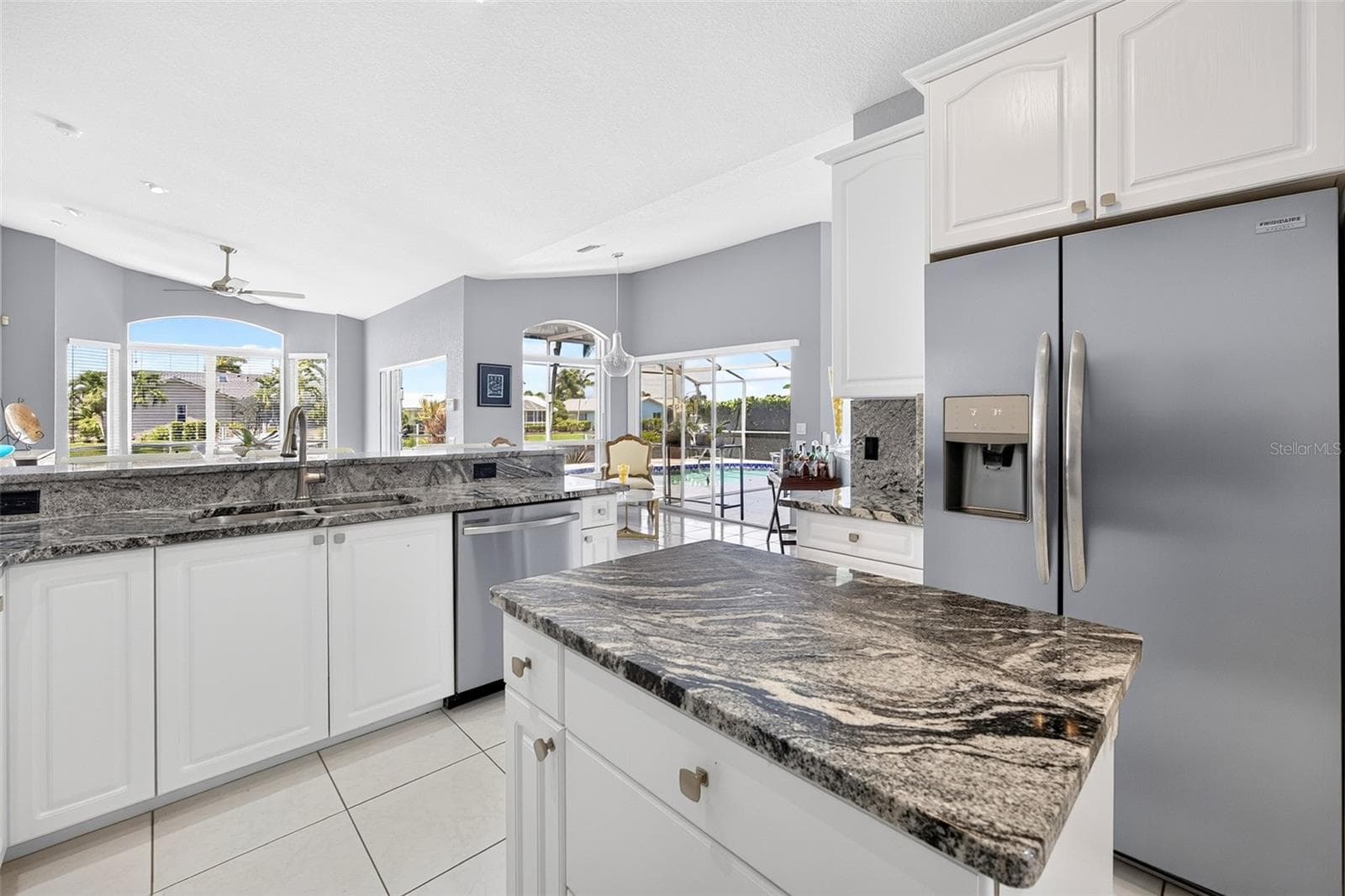 Single Family Residence at 1552 AQUI ESTA DR, PUNTA GORDA, photo 16 of 59
