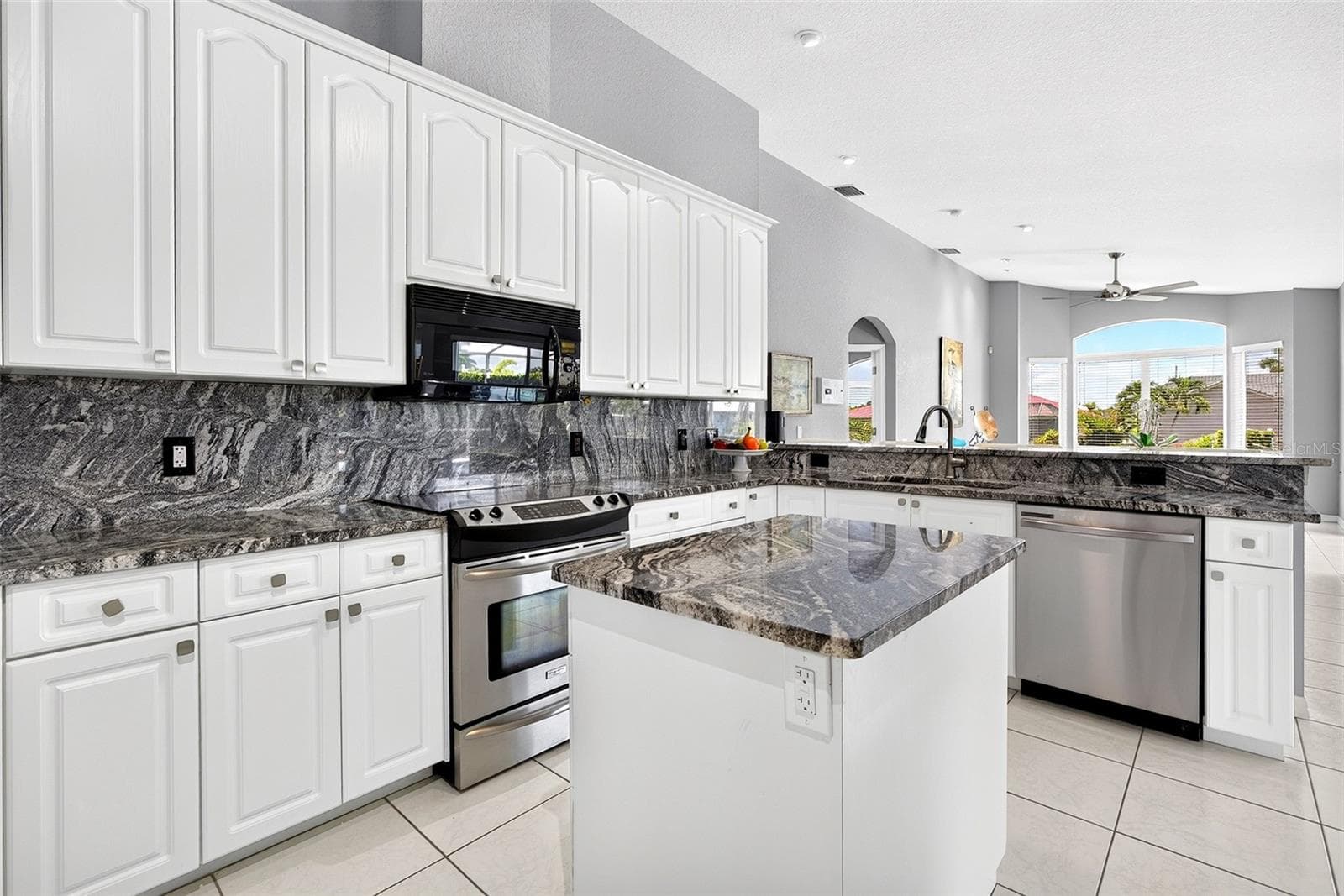 Single Family Residence at 1552 AQUI ESTA DR, PUNTA GORDA, photo 17 of 59