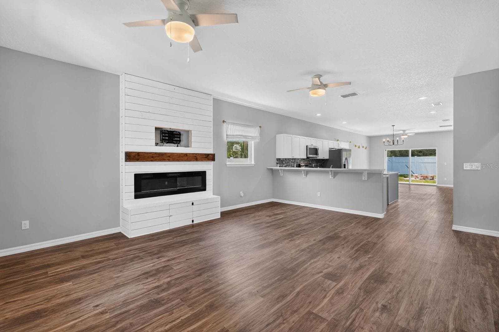 Single Family Residence at 3330 WILLOW OAK DR, EDGEWATER, photo 7 of 46