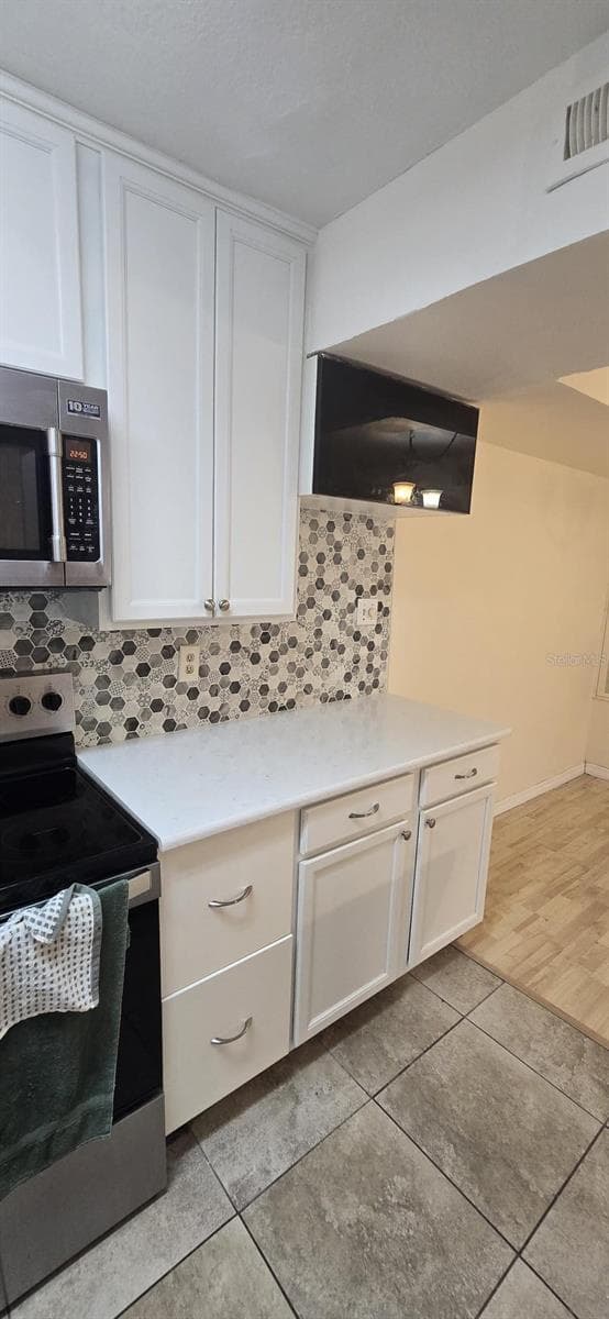 Condominium at 3004 PARKWAY BLVD #210, KISSIMMEE, photo 14 of 26