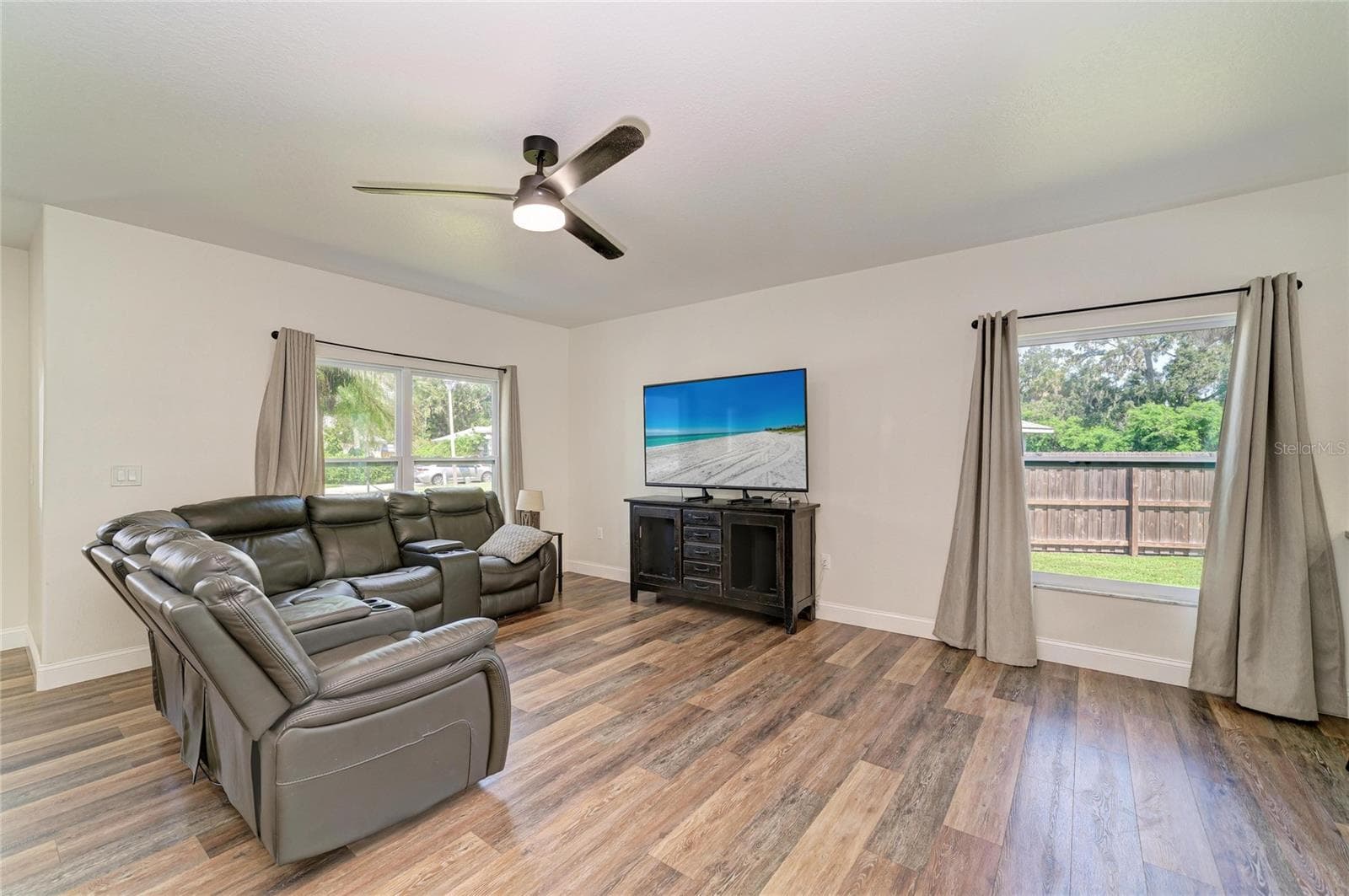 Single Family Residence at 3220 37TH TER E, BRADENTON, photo 12 of 51